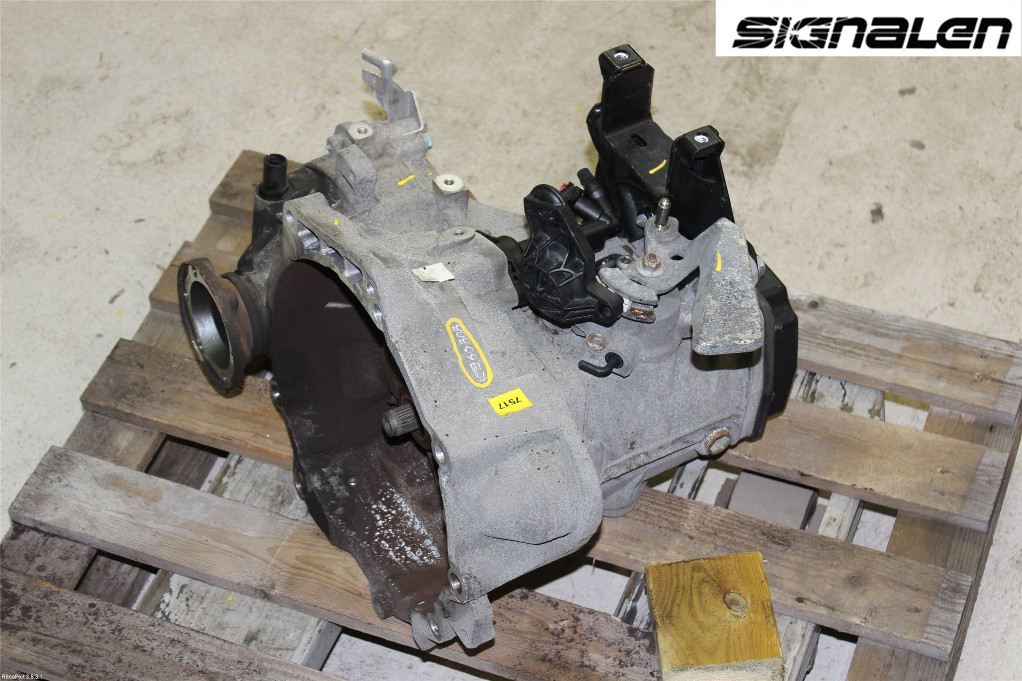 Volkswagen VW POLO 05-09 Växellåda Man 5 Vxl