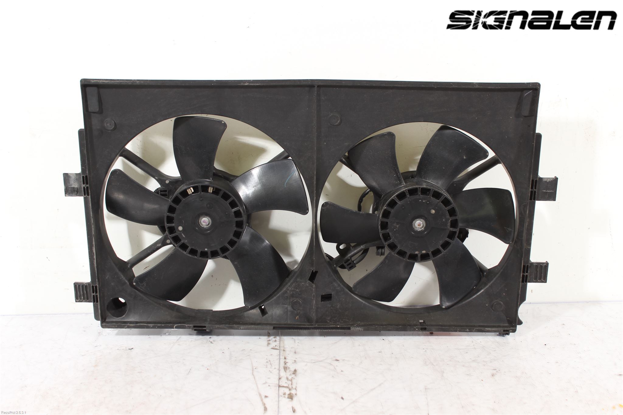 Citroen C-CROSSER Kylfläkt El