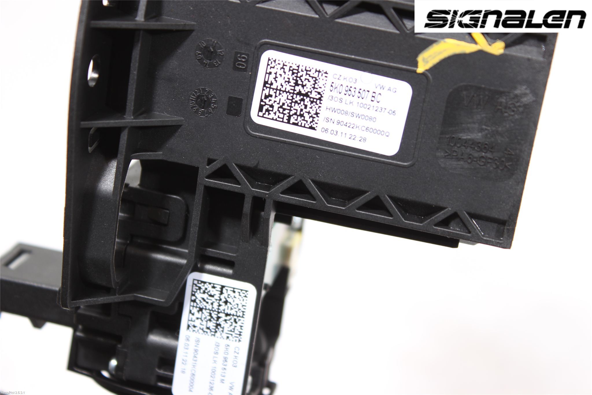 Volkswagen VW GOLF VI 09-13 Spakcentral