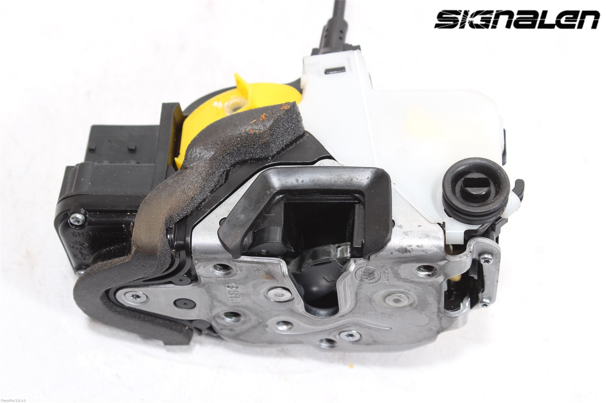 Opel ASTRA J 10-15 Låskista-Dörrlås