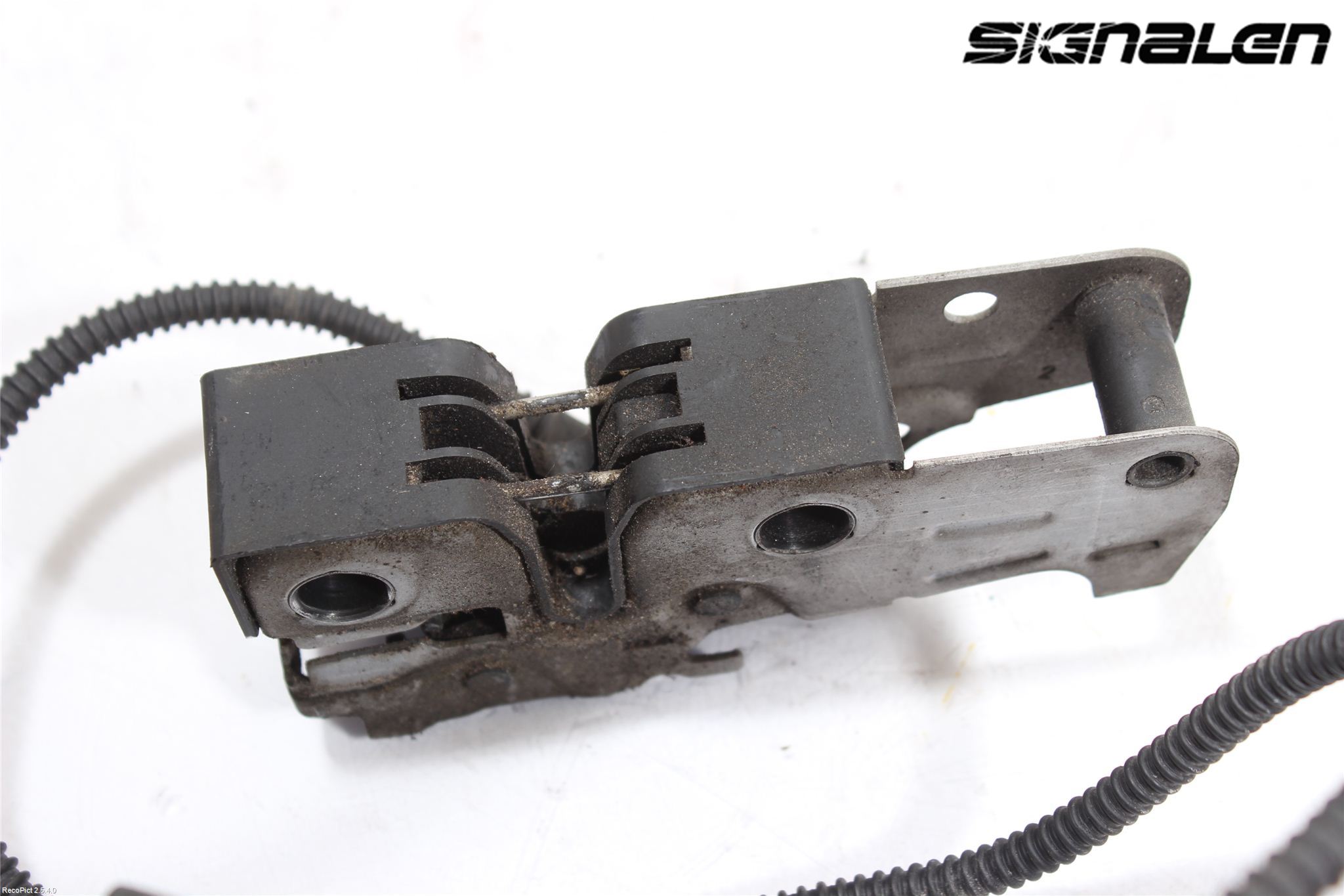 Volkswagen VW GOLF VI 09-13 Huvlås