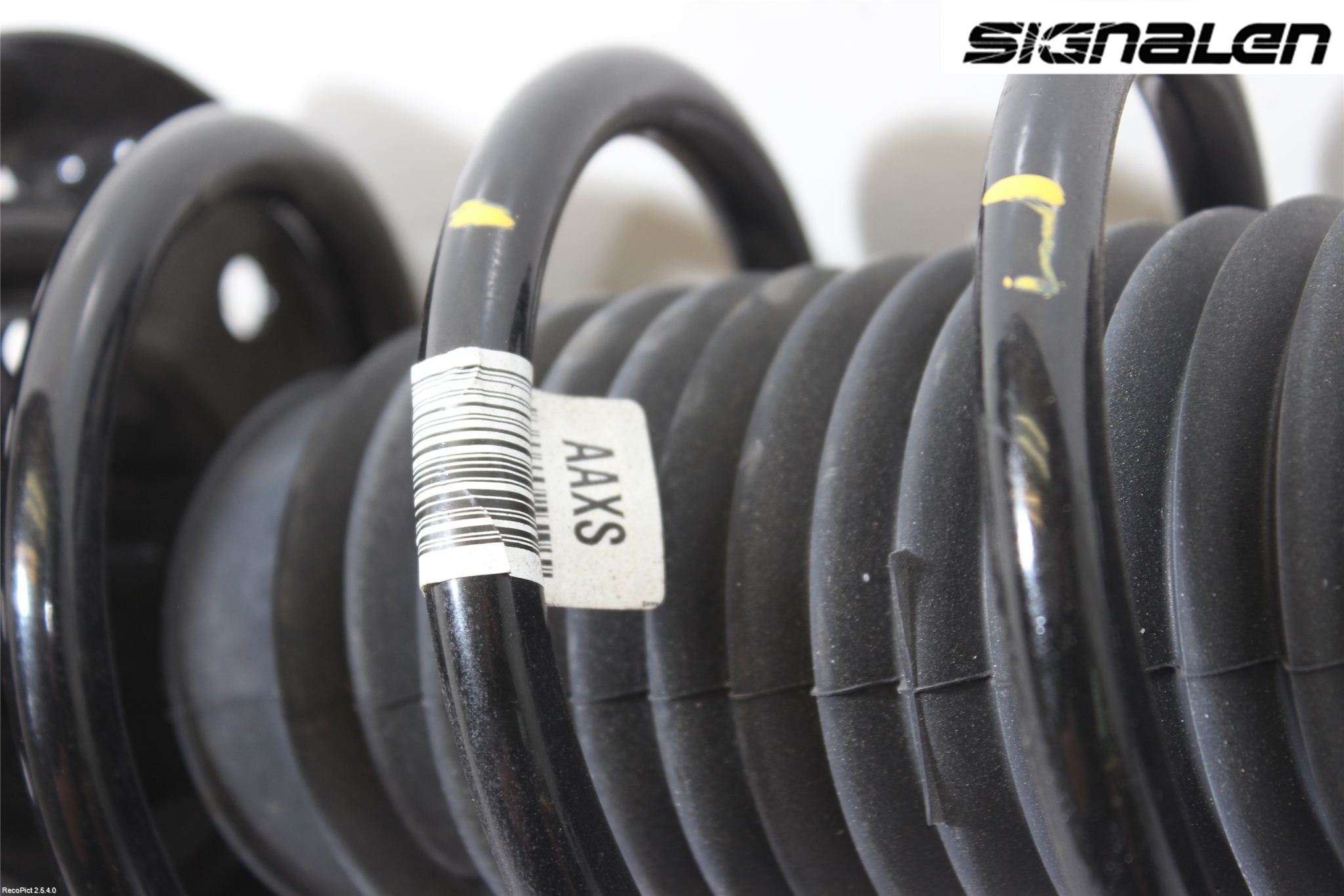 Opel CORSA E 15-19 Fjäderben Fram Vänster