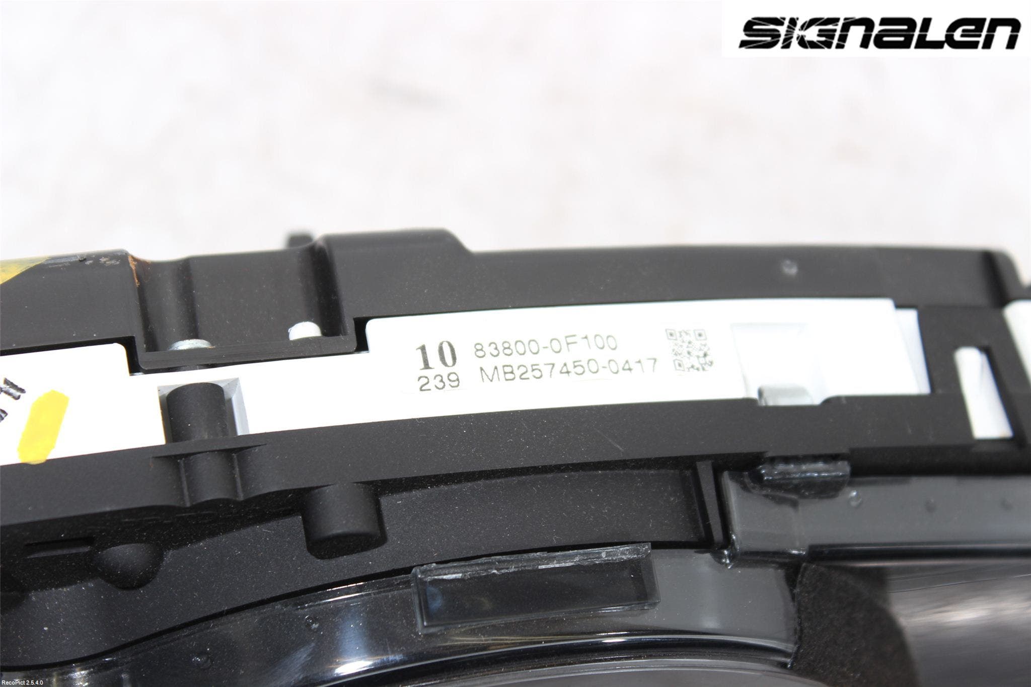 Toyota VERSO 09-18 Instrument Komb