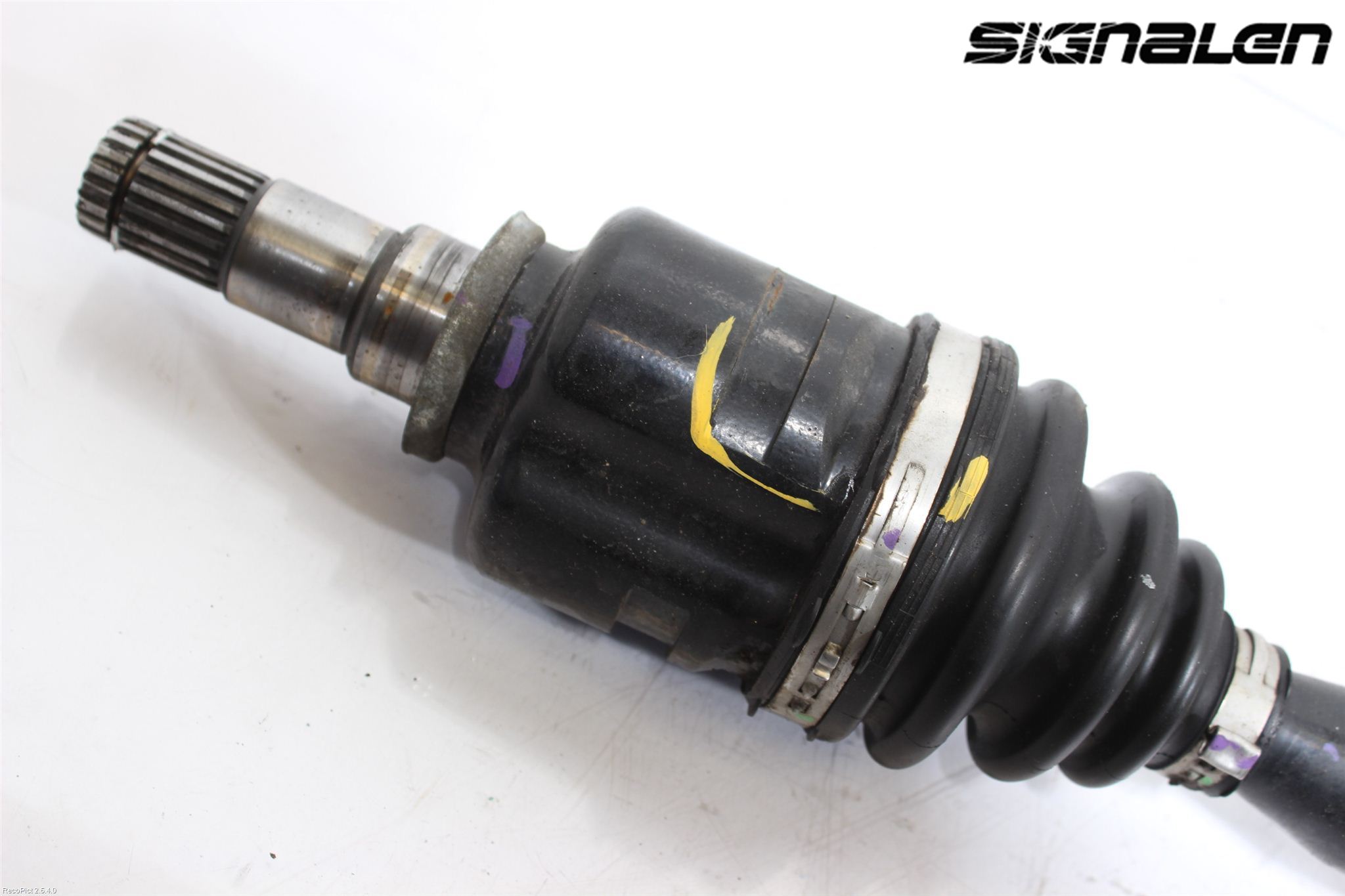 Toyota VERSO 09-18 Drivaxel Fram Höger