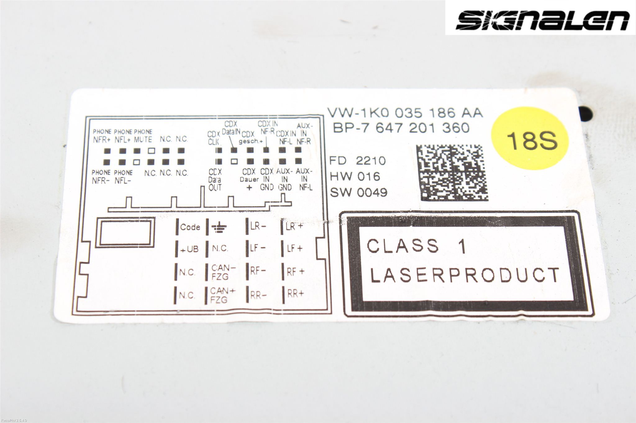 Volkswagen VW CADDY      04-10 Radio