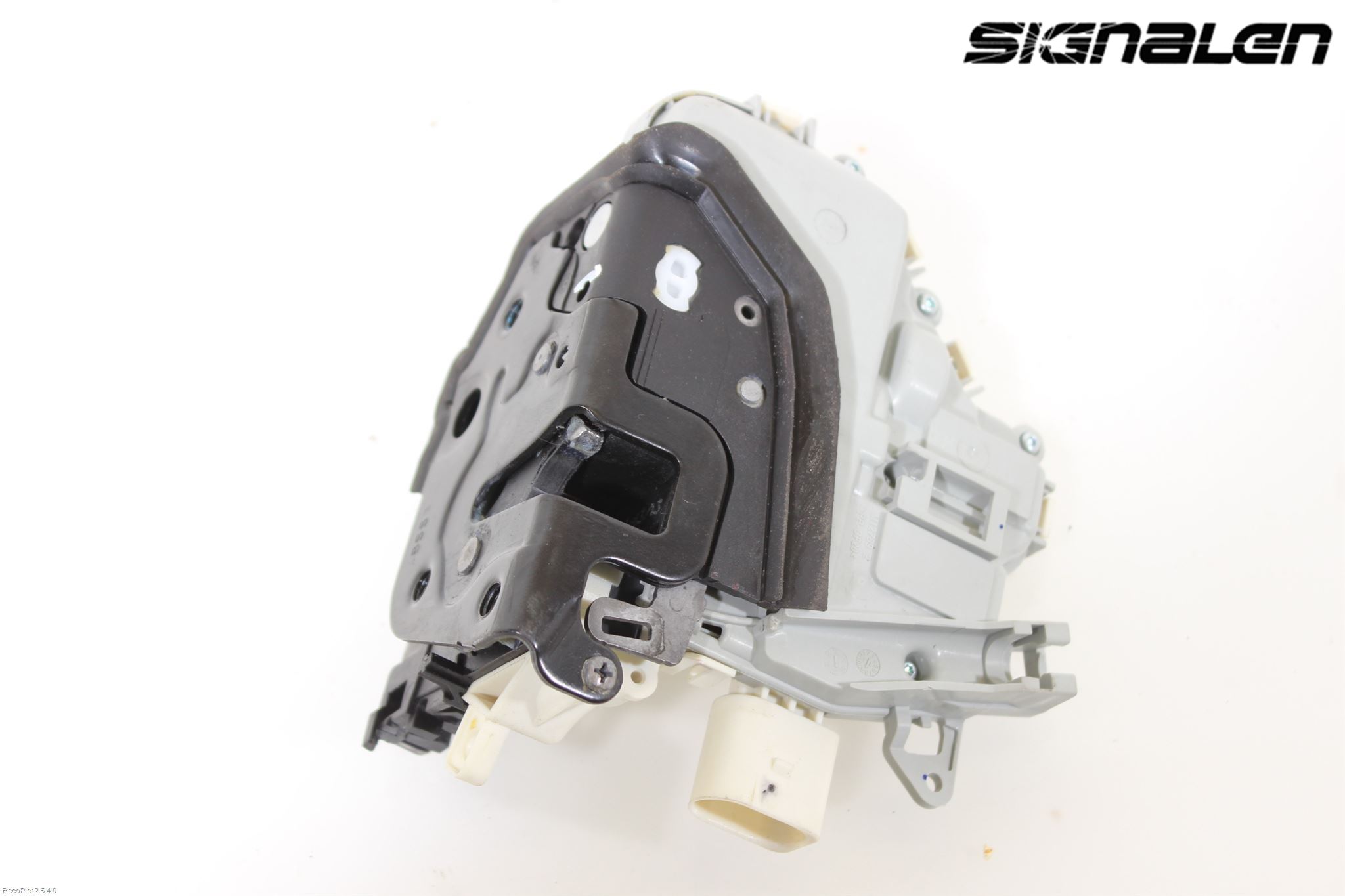 Audi A6/S6 4G 11-18 Låskista-Dörrlås