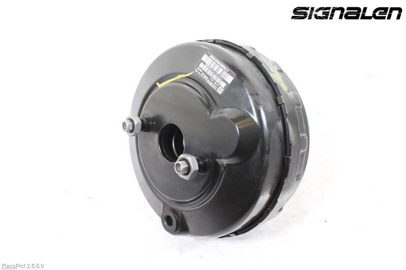 Opel ASTRA J 10-15 Bromsservo