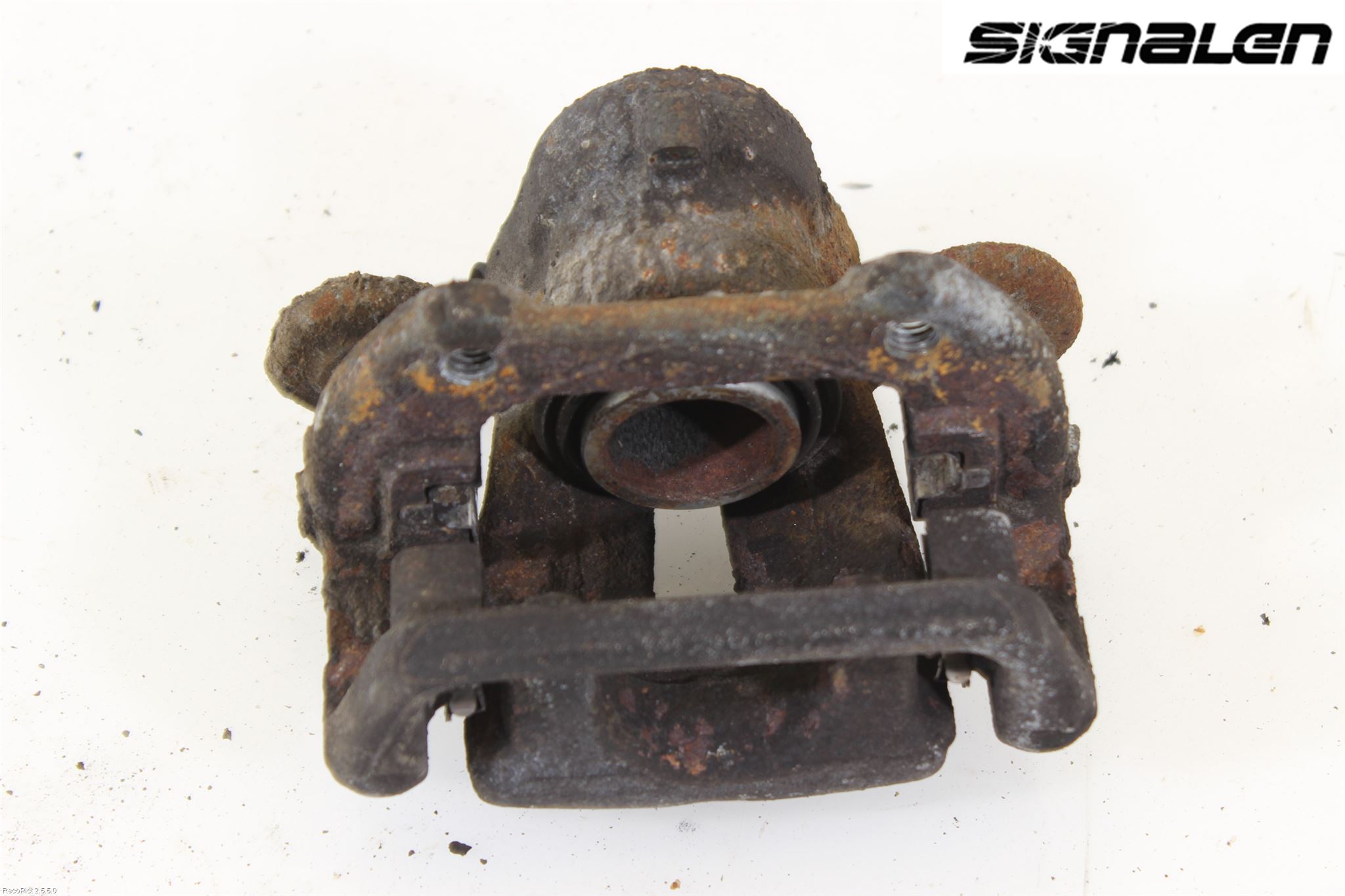 BMW 1 E87/81 5D/3D 03-11 Bromsok Bak Vänster