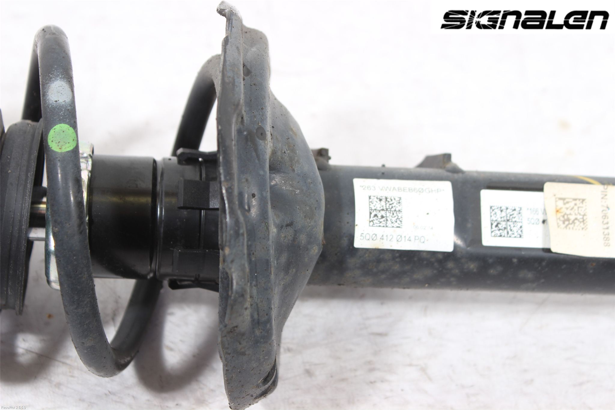 Volkswagen VW GOLF / E-GOLF VII 13-20 Fjäderben Fram Höger