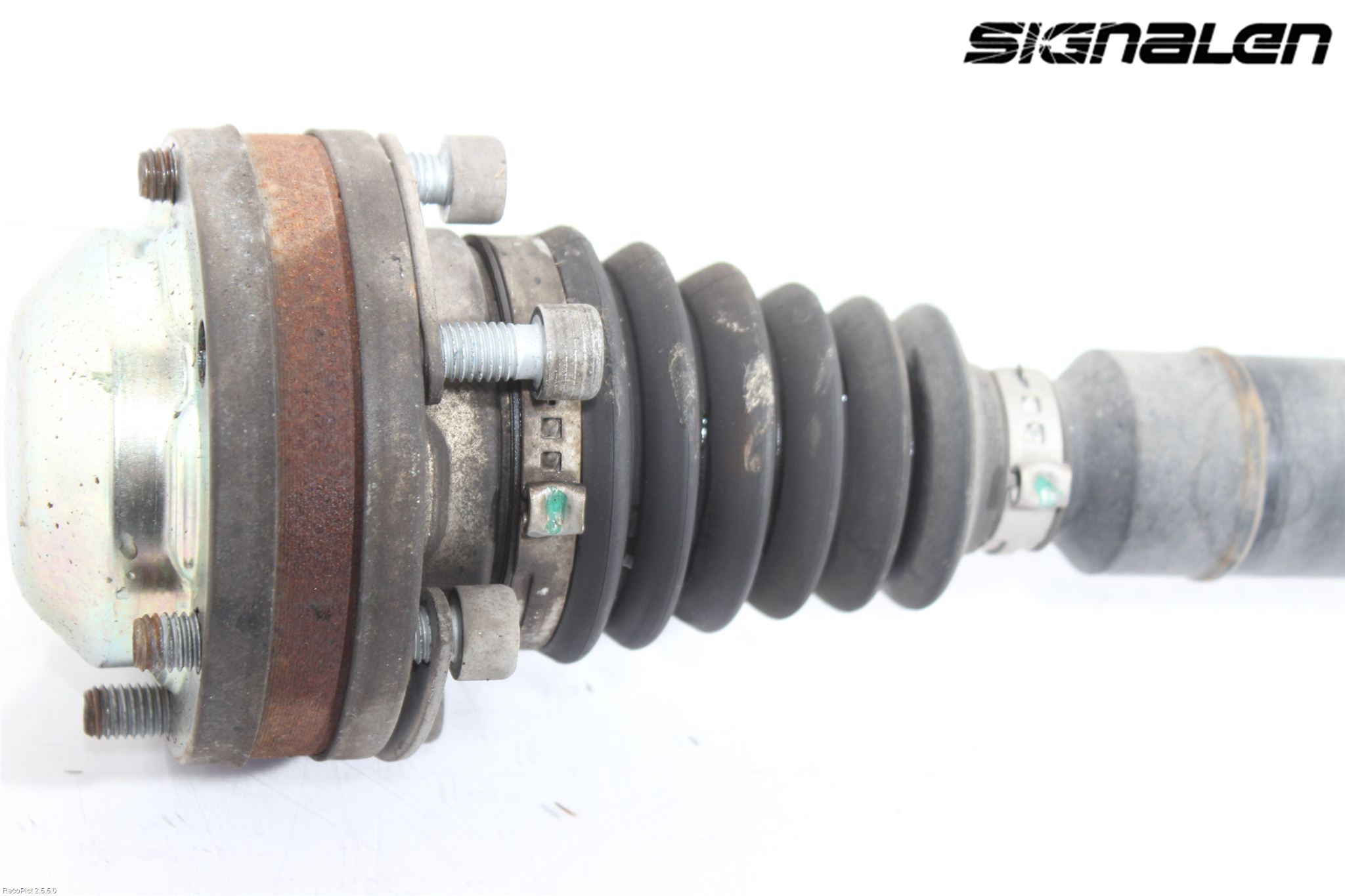 Volkswagen VW CADDY      04-10 Drivaxel Fram Höger