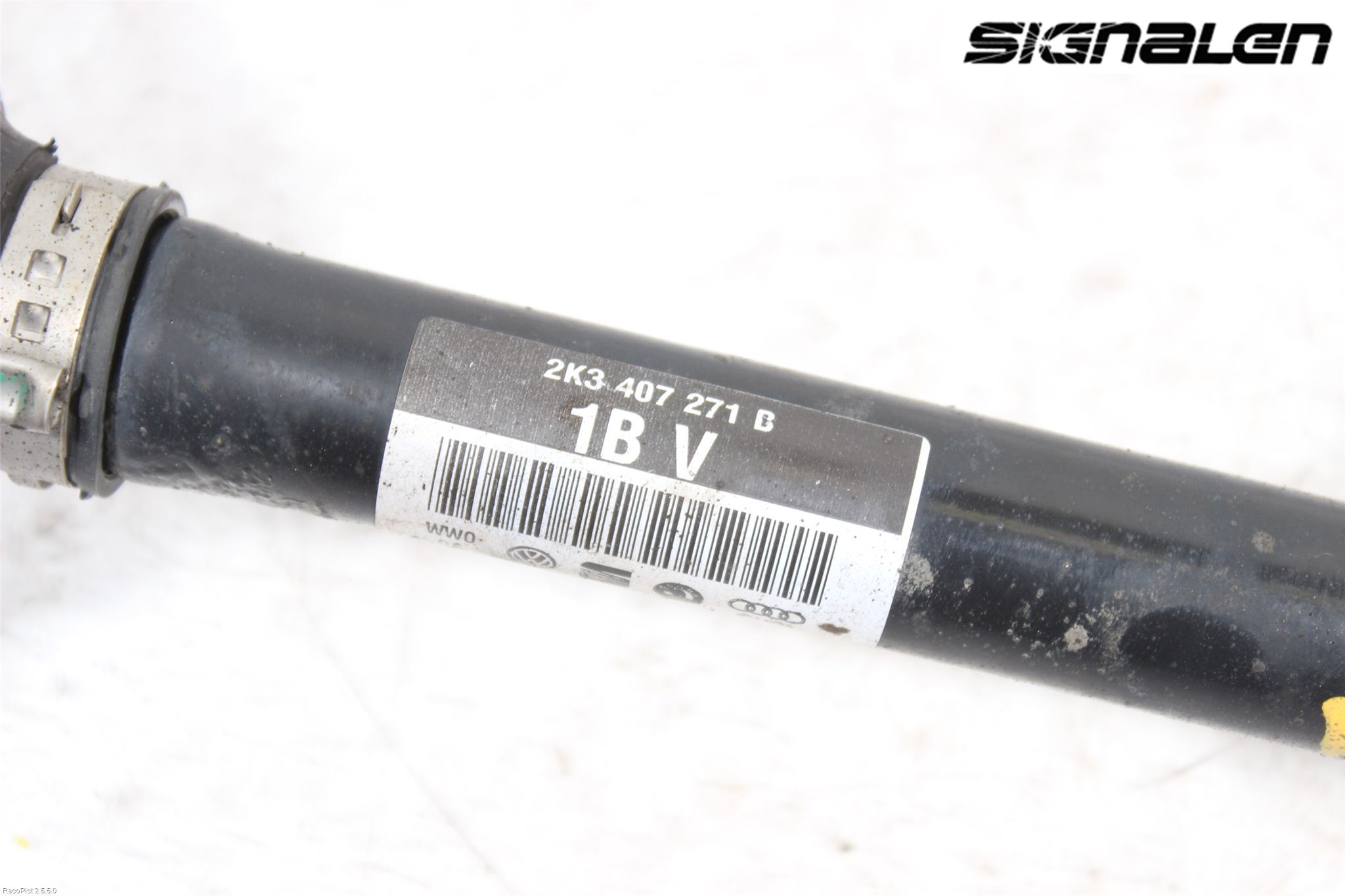 Volkswagen VW CADDY      04-10 Drivaxel Fram Vänster