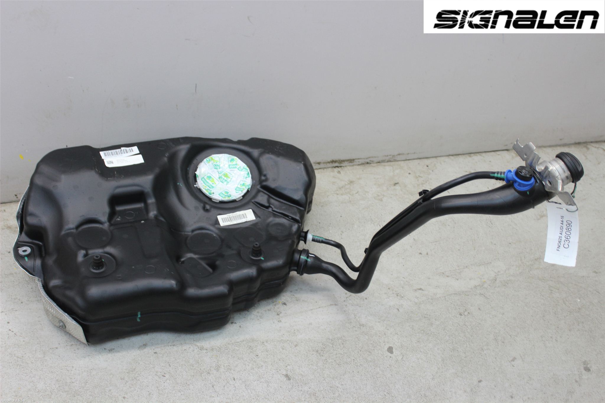 Audi A4/S4 B9 16-19 Bränsletank Diesel