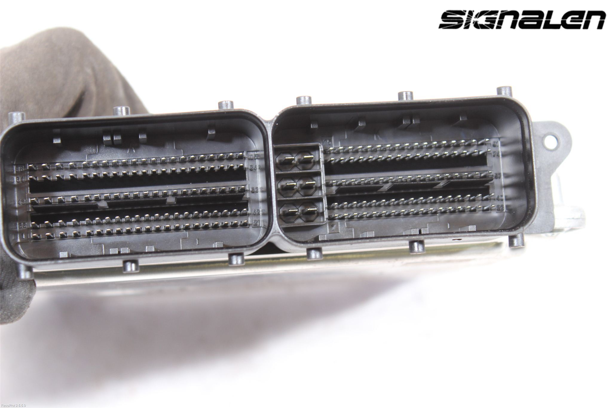 Audi A4/S4 B9 16-19 Styrenhet Insprut Bensin