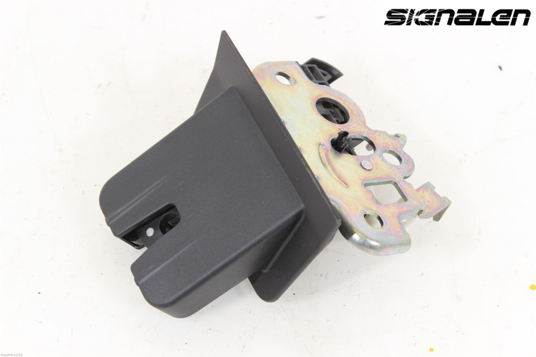 Audi A3/S3 8V 13-20 Låskista Baklucka