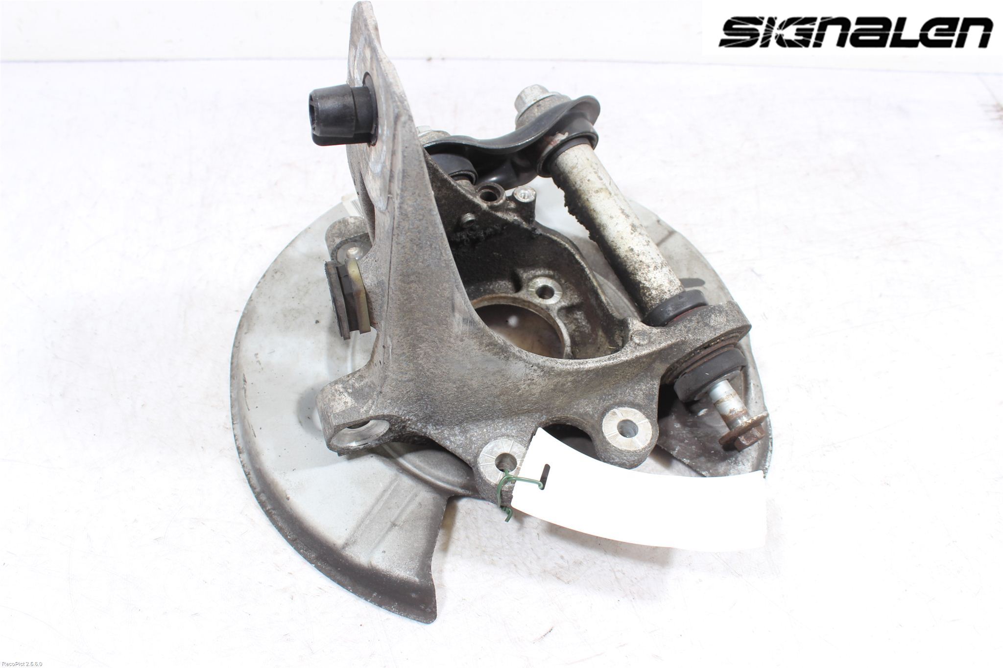 BMW 5 E60/61 Sed/Tou 02-10 Hjullagerhus-Spindel Vä B