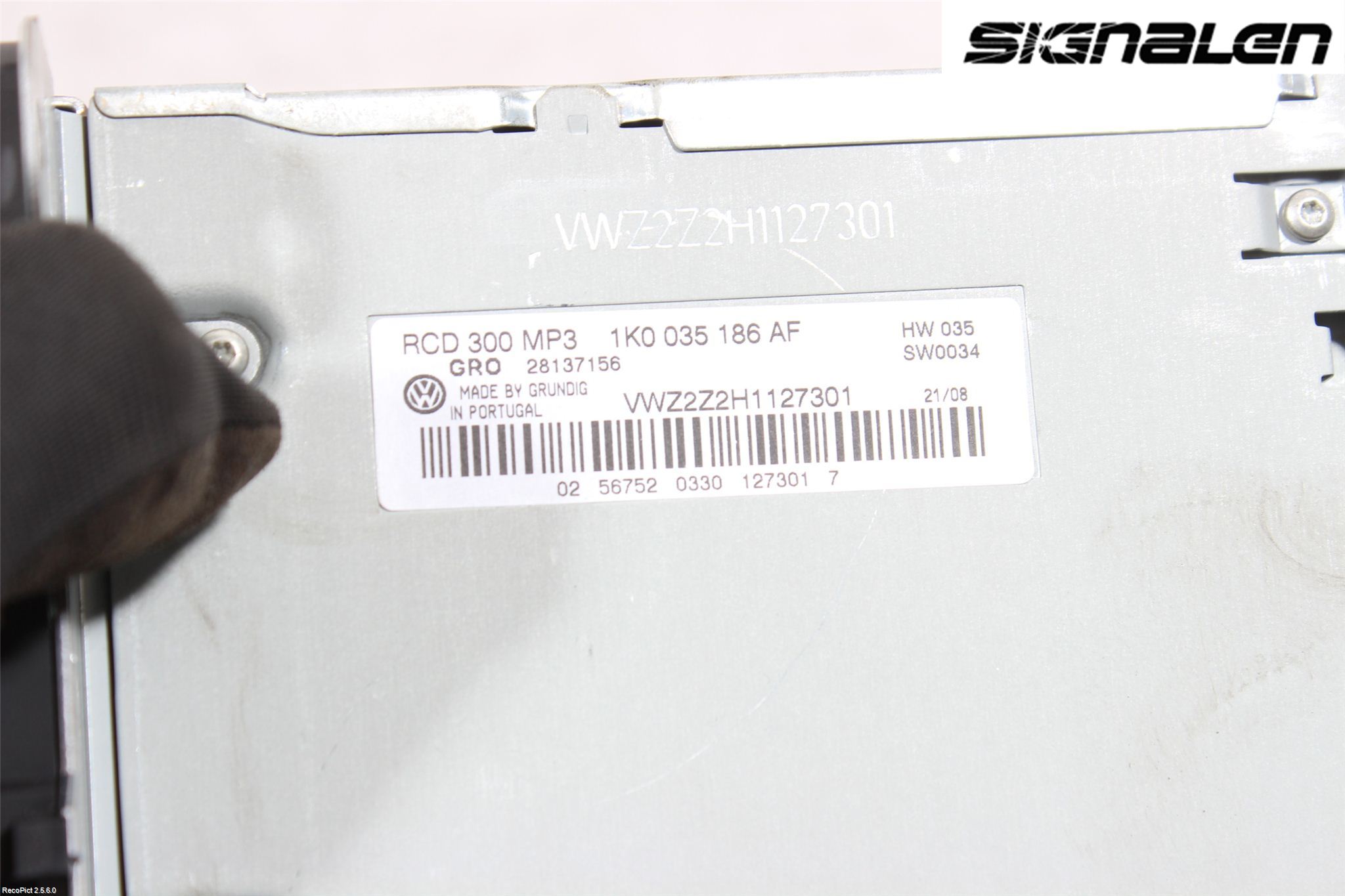 Volkswagen VW GOLF V 04-09 Radio