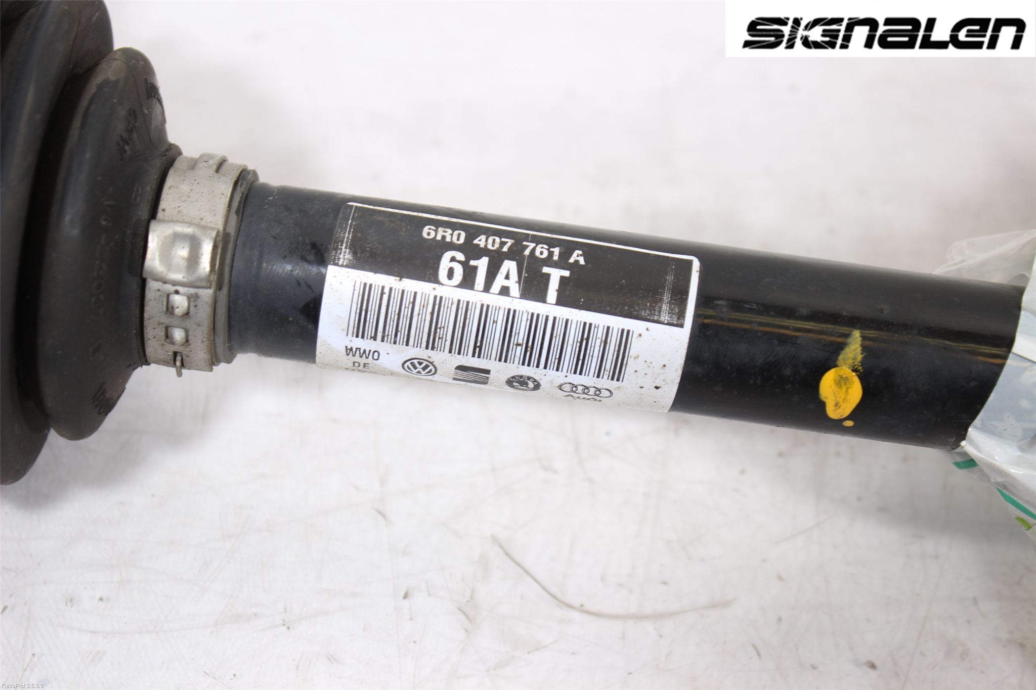 Skoda RAPID Drivaxel Fram Vänster