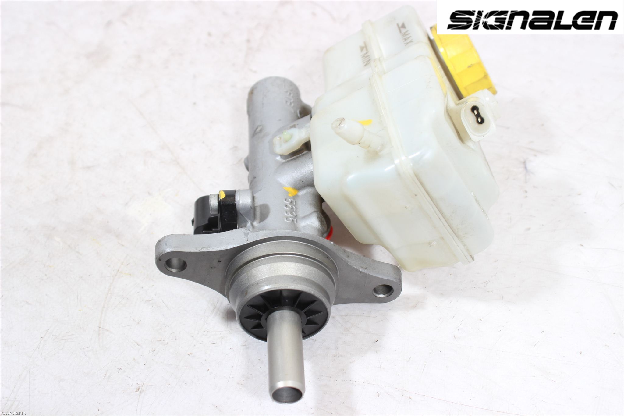 Skoda RAPID Broms Huvudcylinder