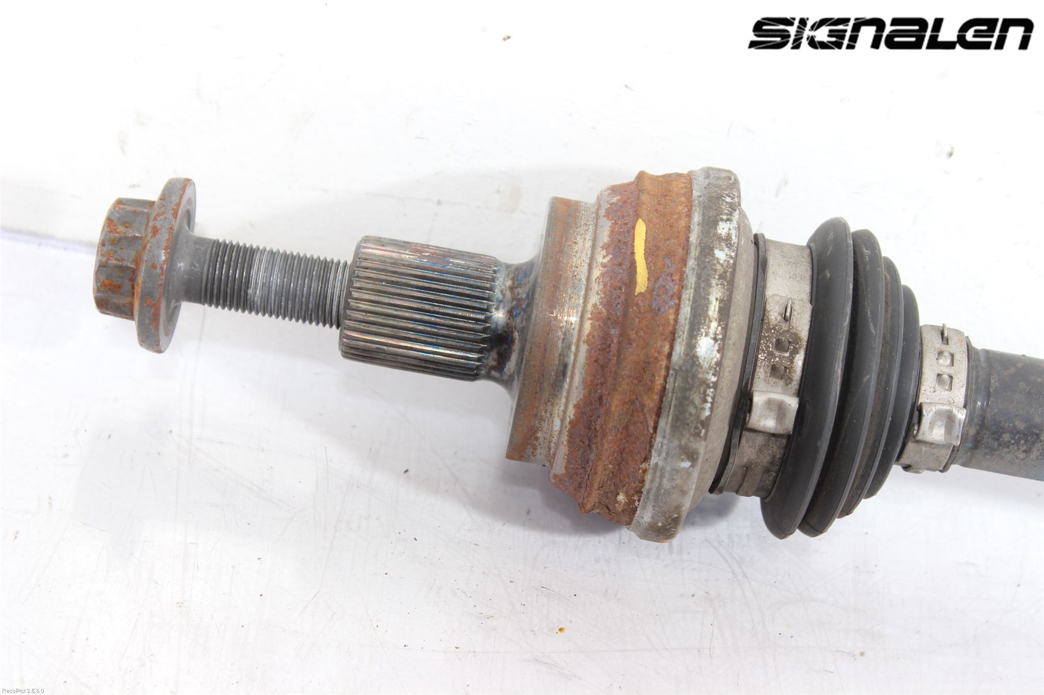 Skoda YETI Drivaxel Bak Höger