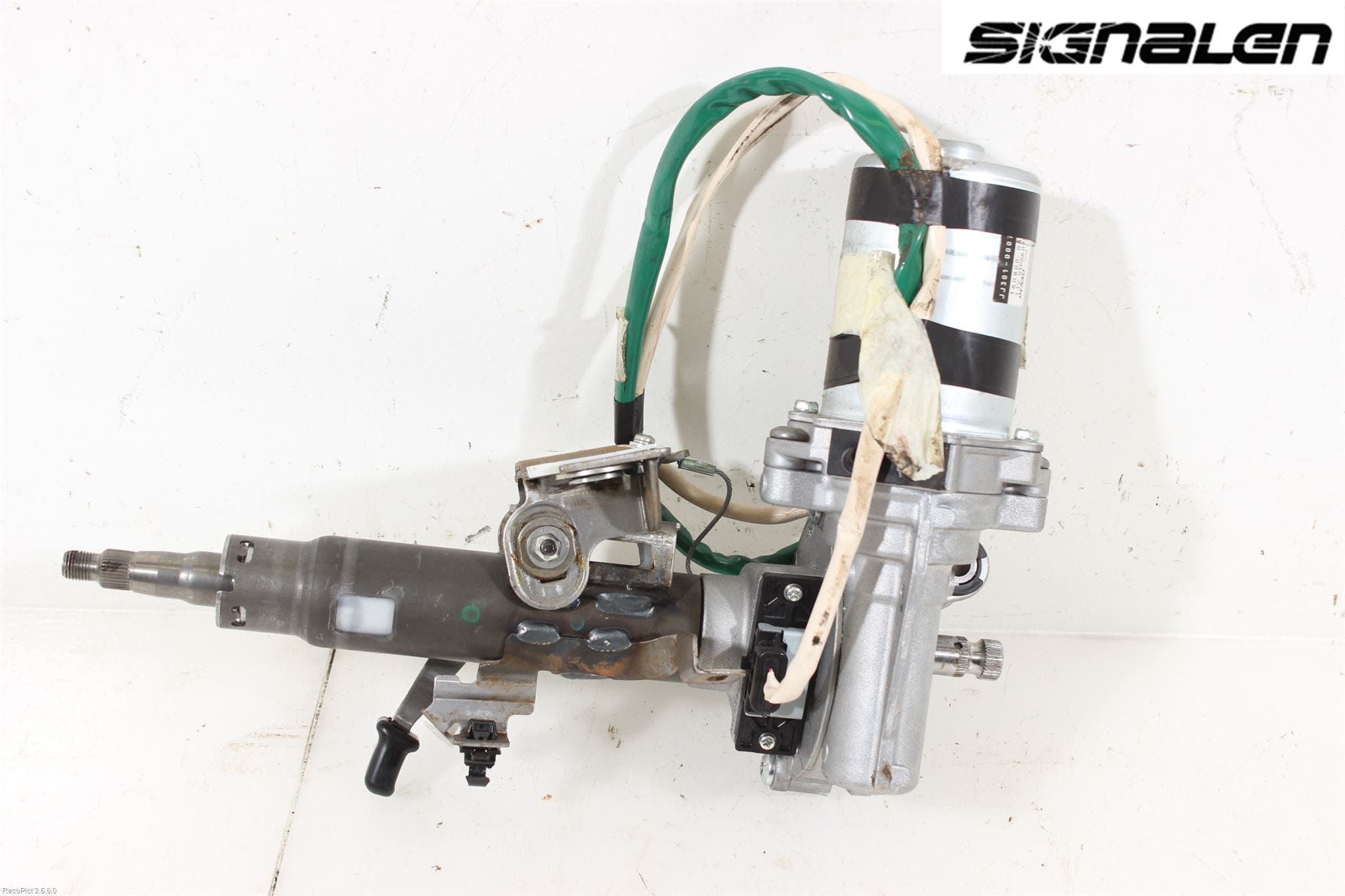 Toyota YARIS XP130 12-14 Rattaxel