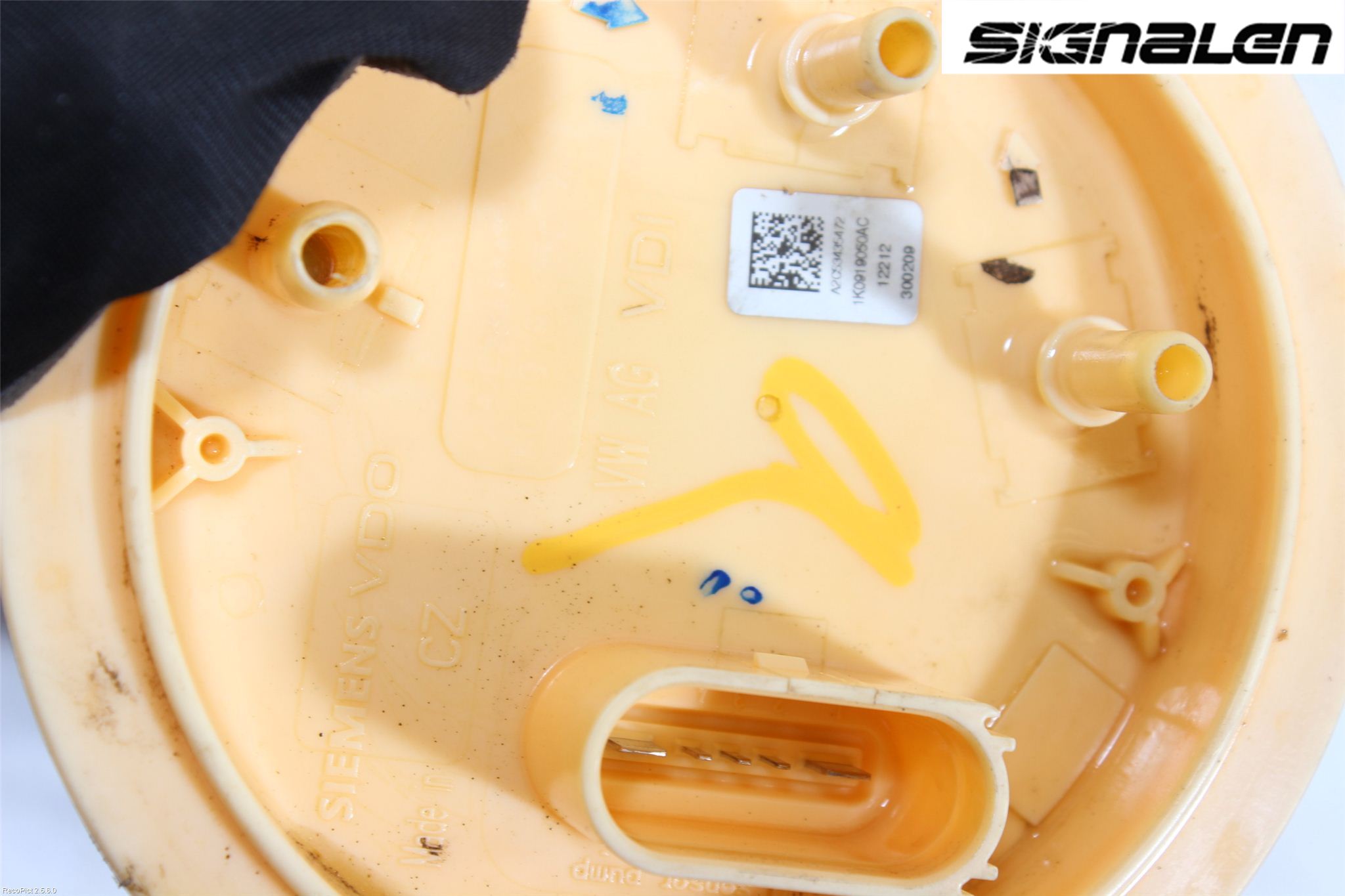 Volkswagen VW GOLF VI 09-13 Bränslepump El