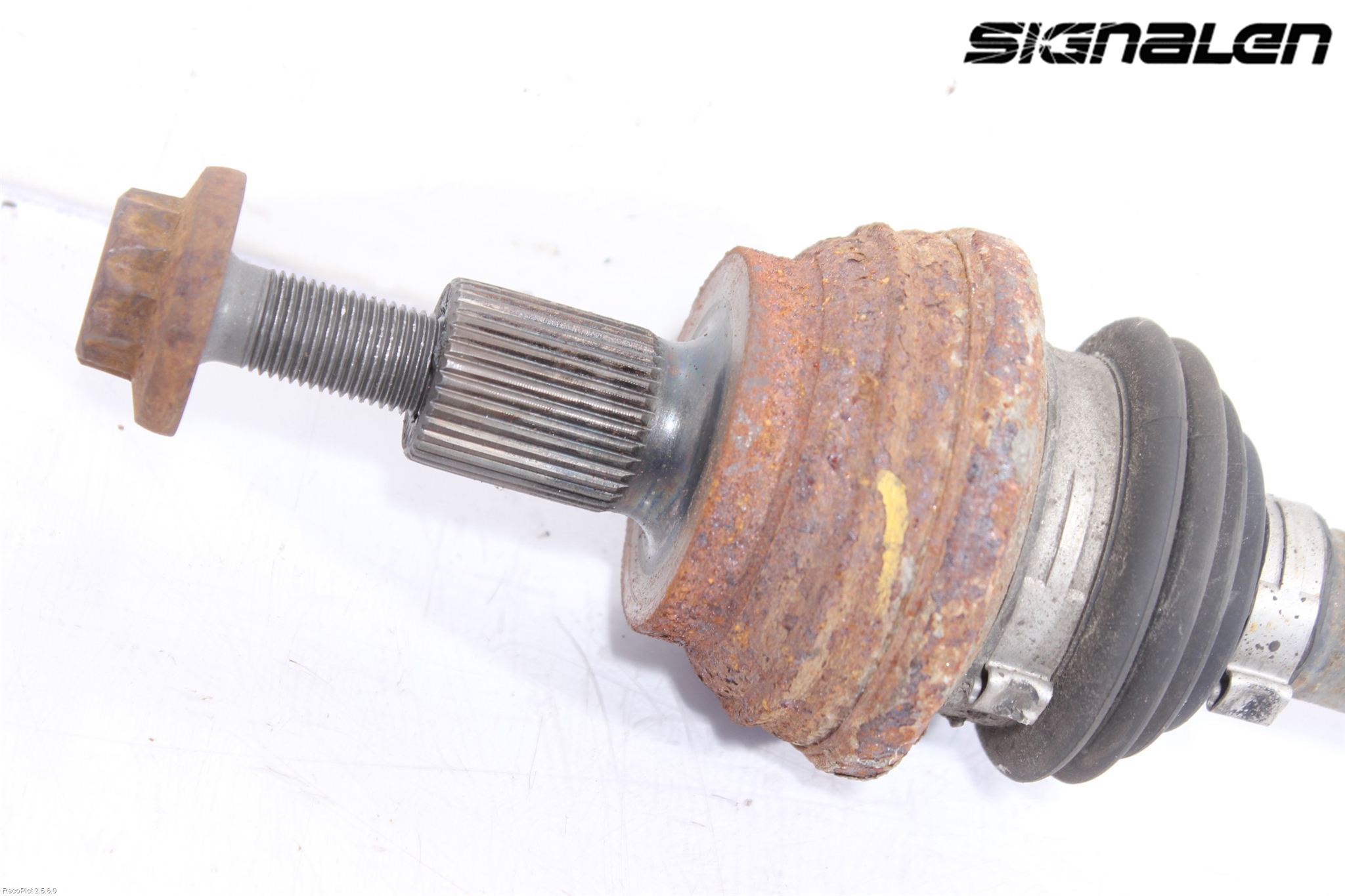 Volkswagen VW GOLF VI 09-13 Drivaxel Bak Höger