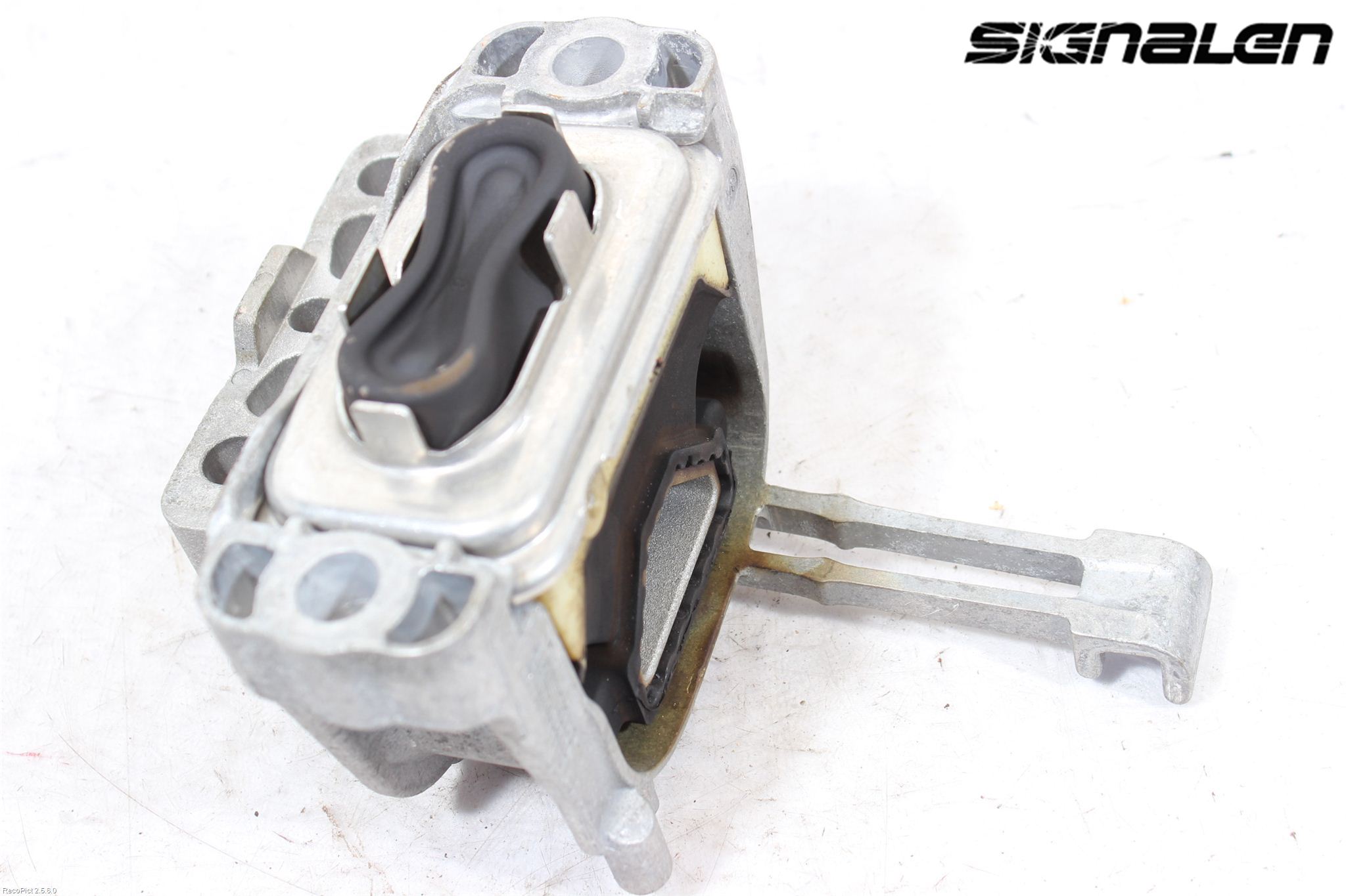 Volkswagen VW GOLF / E-GOLF VII 13-20 Motorkudde