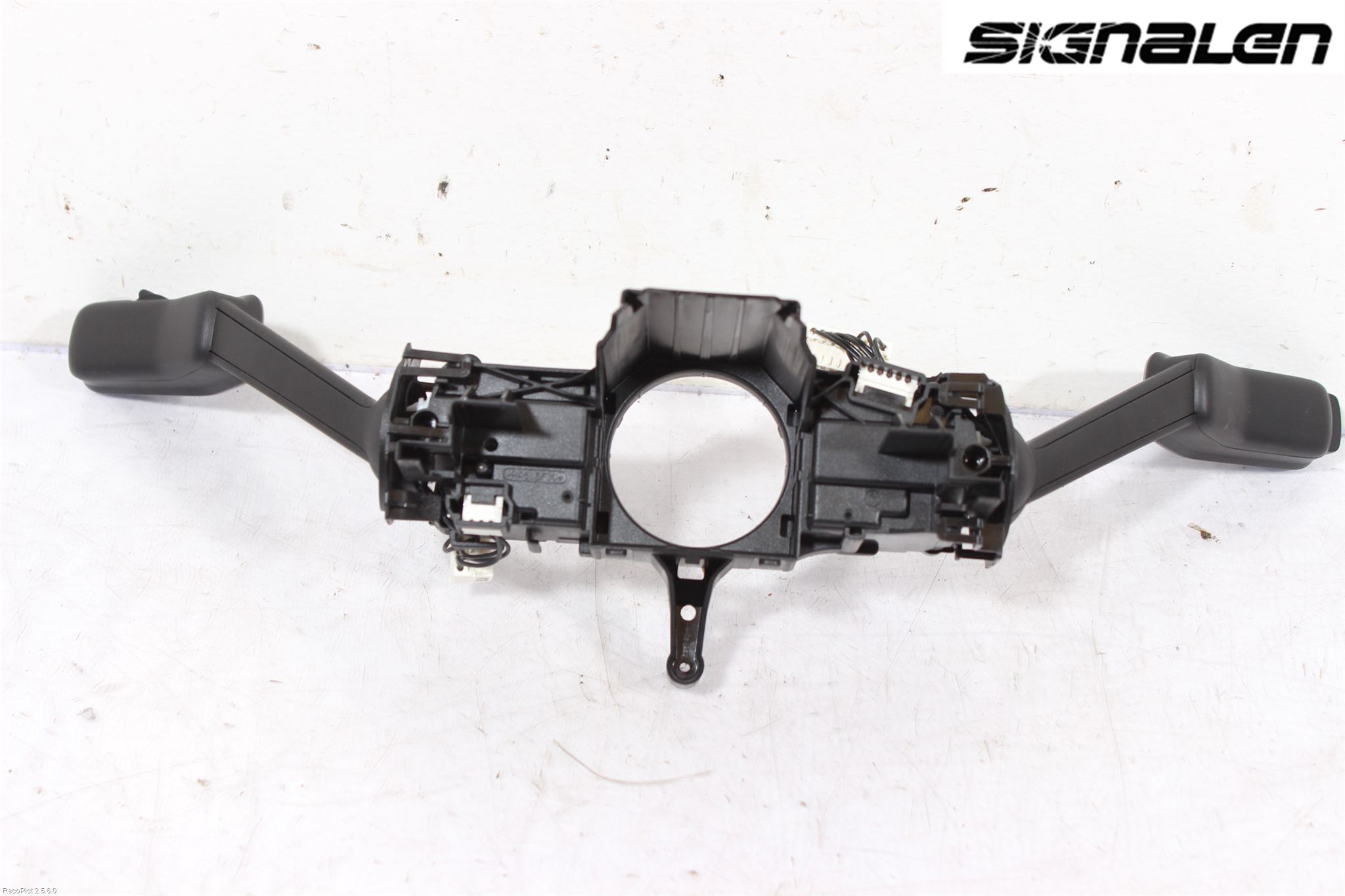 Volkswagen VW GOLF / E-GOLF VII 13-20 Spakcentral