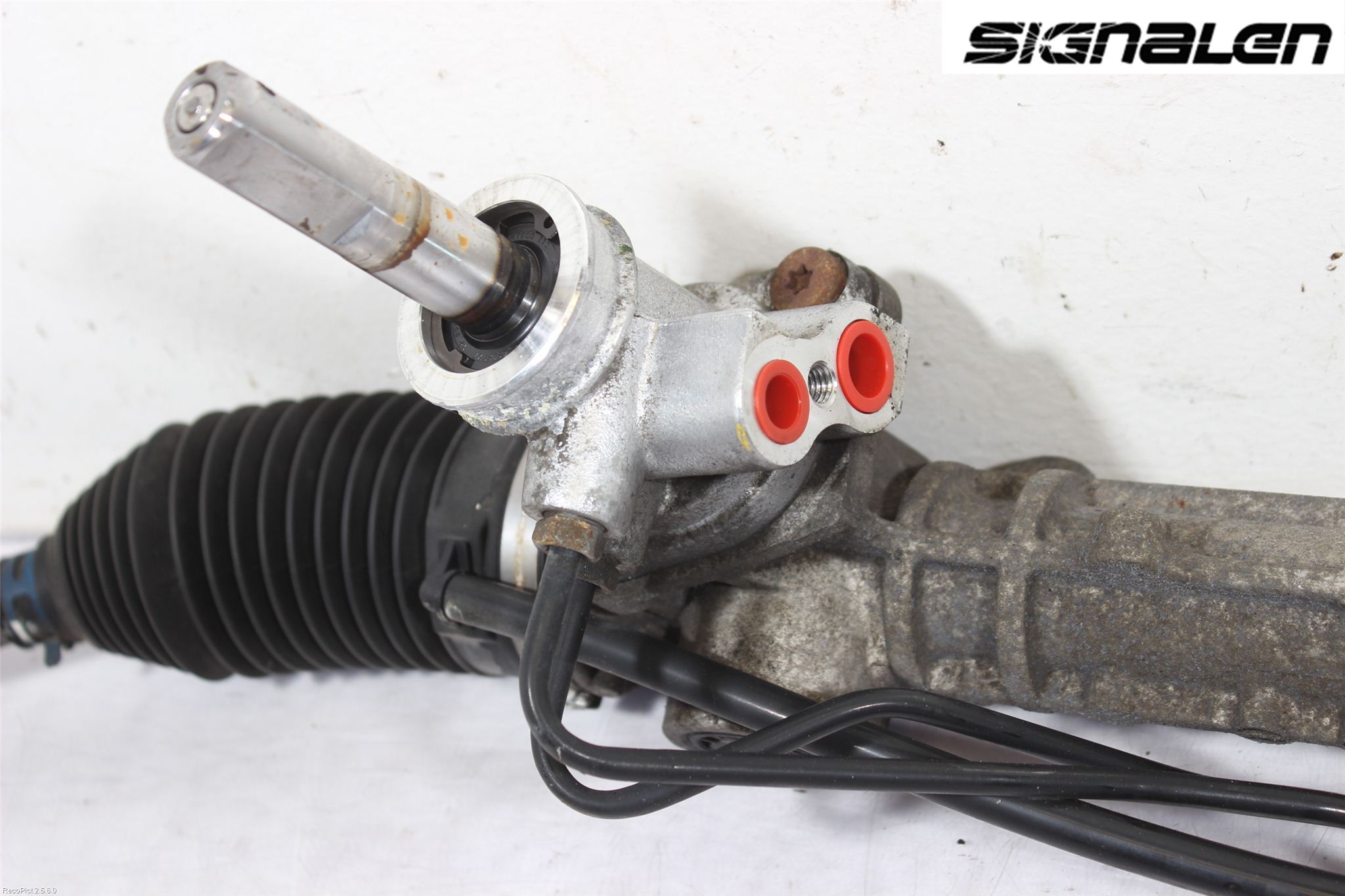 Peugeot 307     05-08 Styrväxel Servo -Snäcka