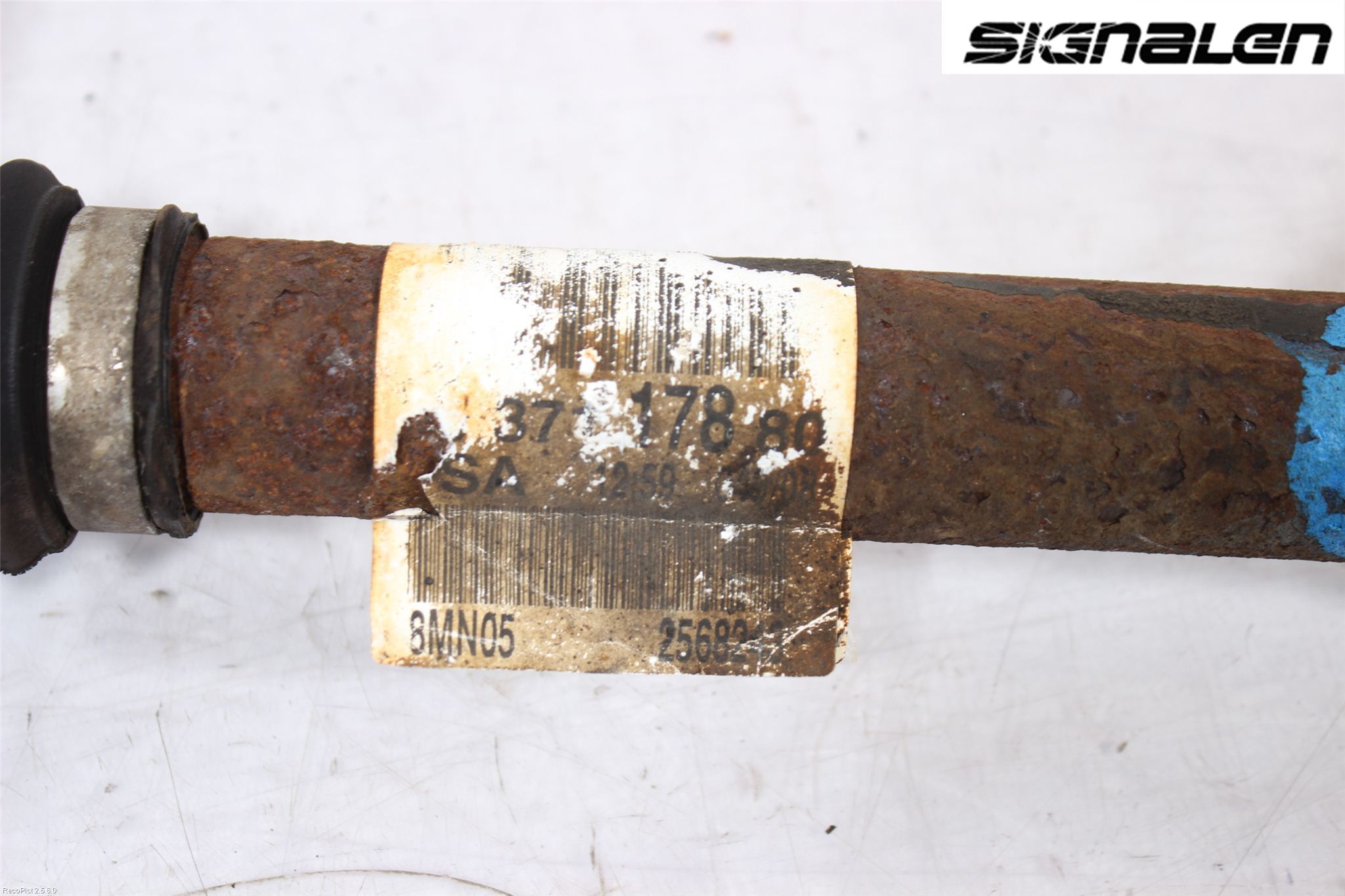 Peugeot 307     05-08 Drivaxel Fram Höger