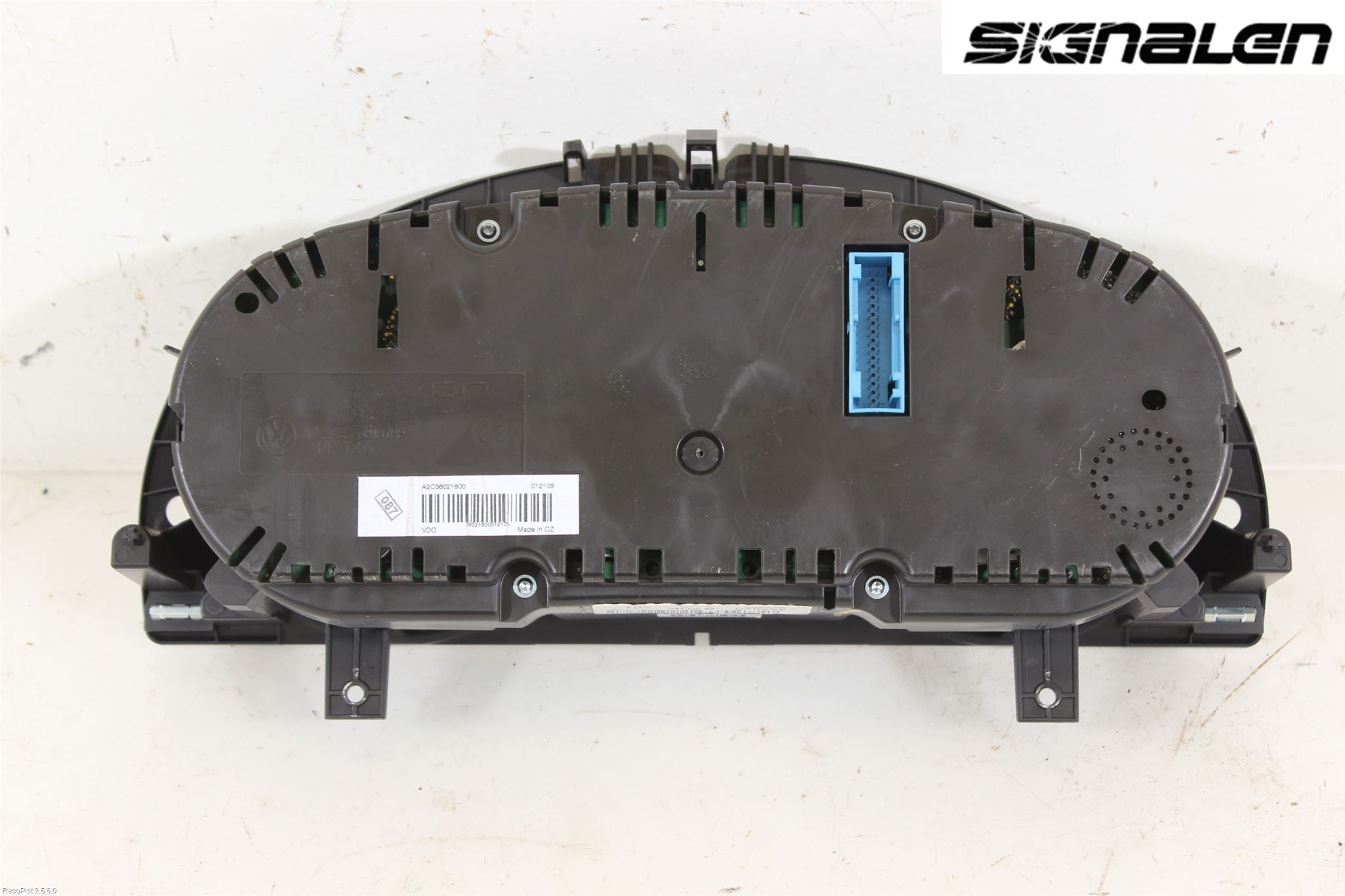 Volkswagen VW PASSAT 11-14 Instrument Komb