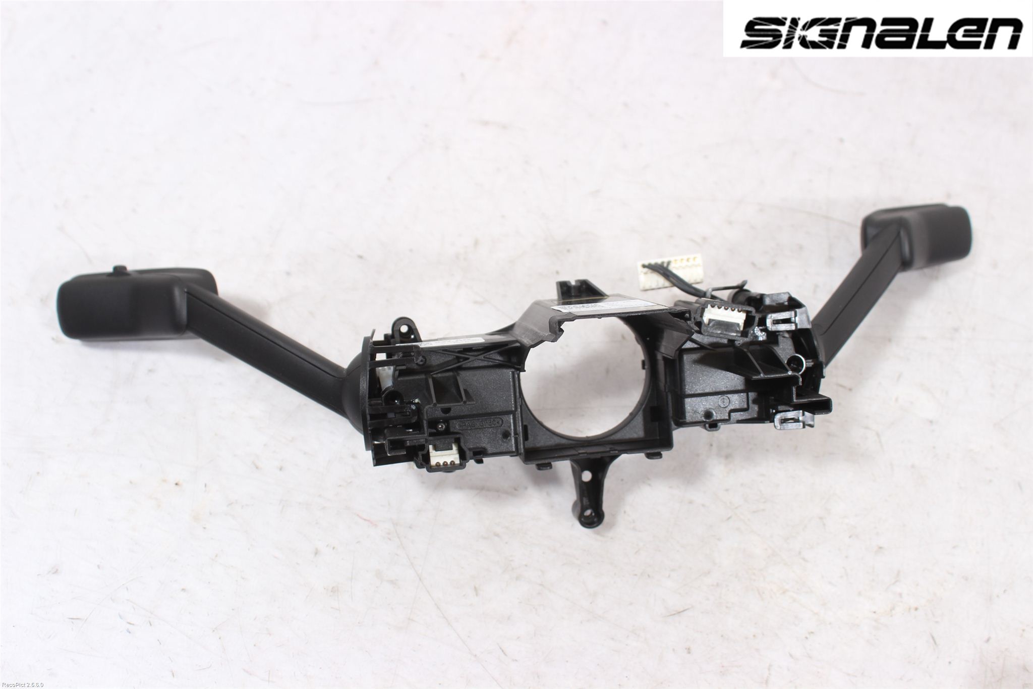 Volkswagen VW GOLF / E-GOLF VII 13-20 Spakcentral