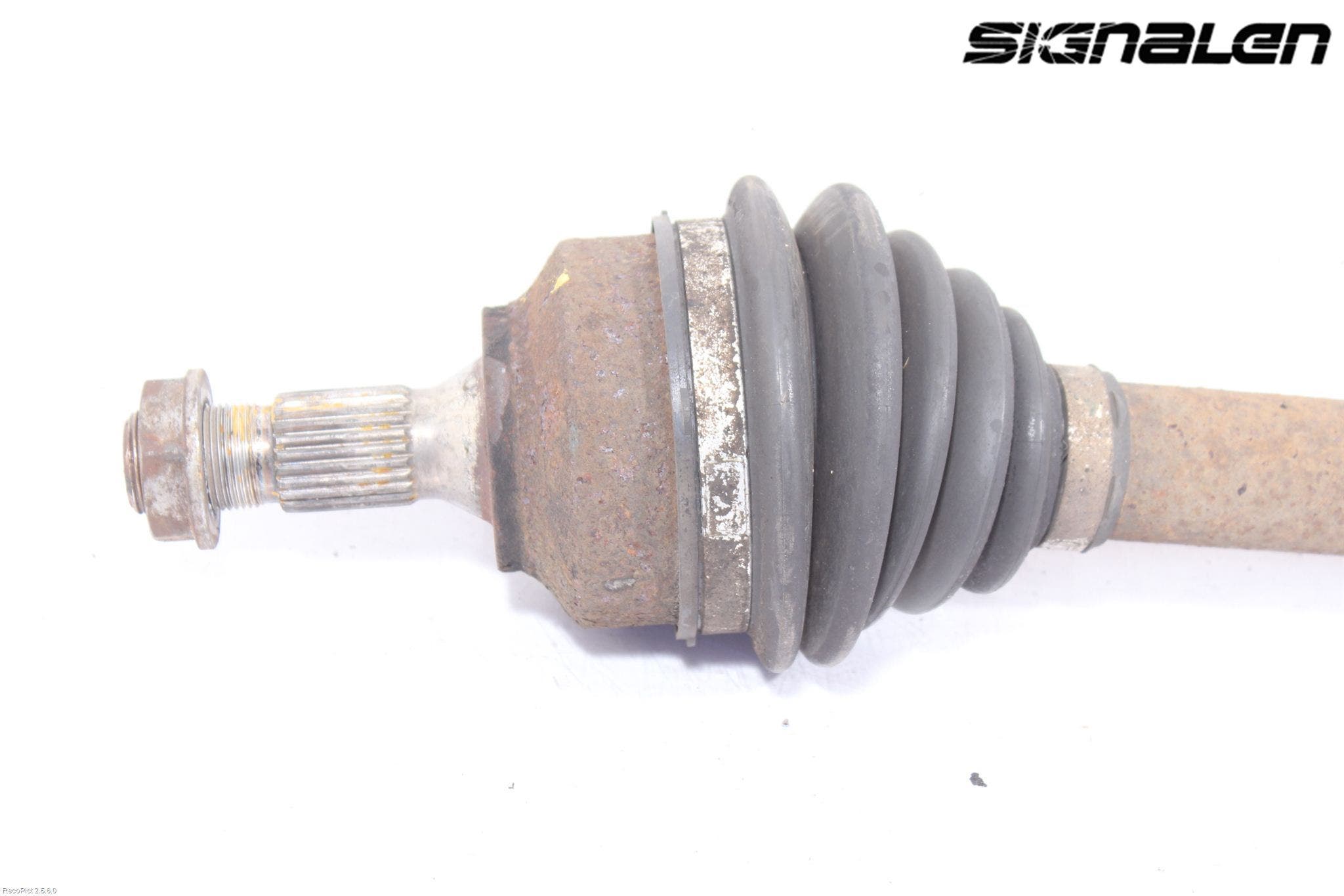 Peugeot 307 05-08 Drivaxel Fram Höger