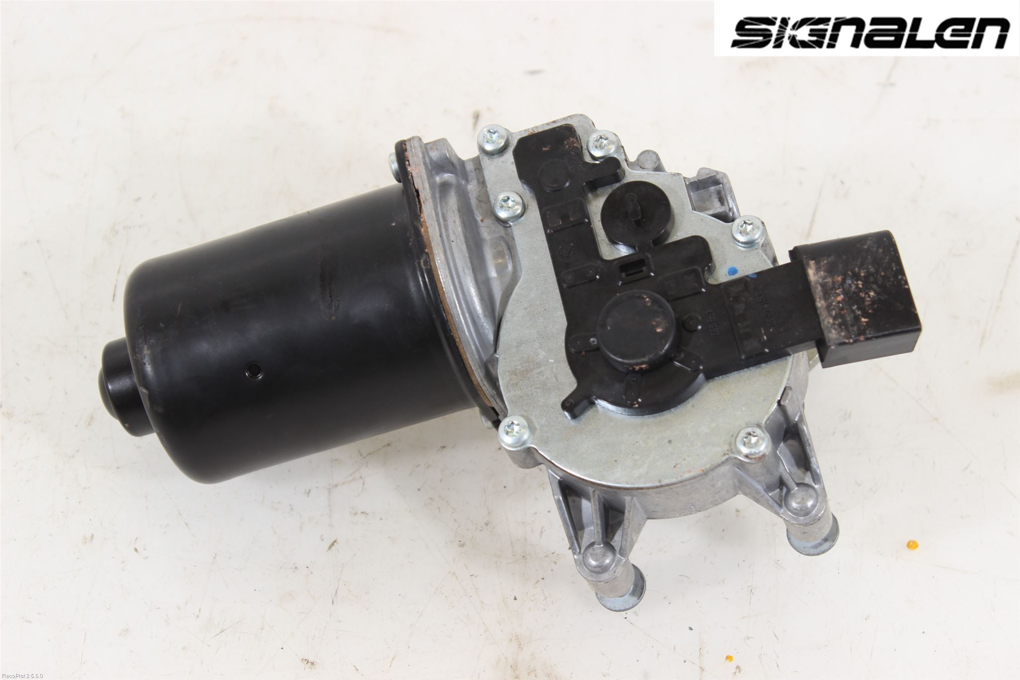 BMW 3 E90/91 SED/TOU 05-12 Torkarmotor Vindruta