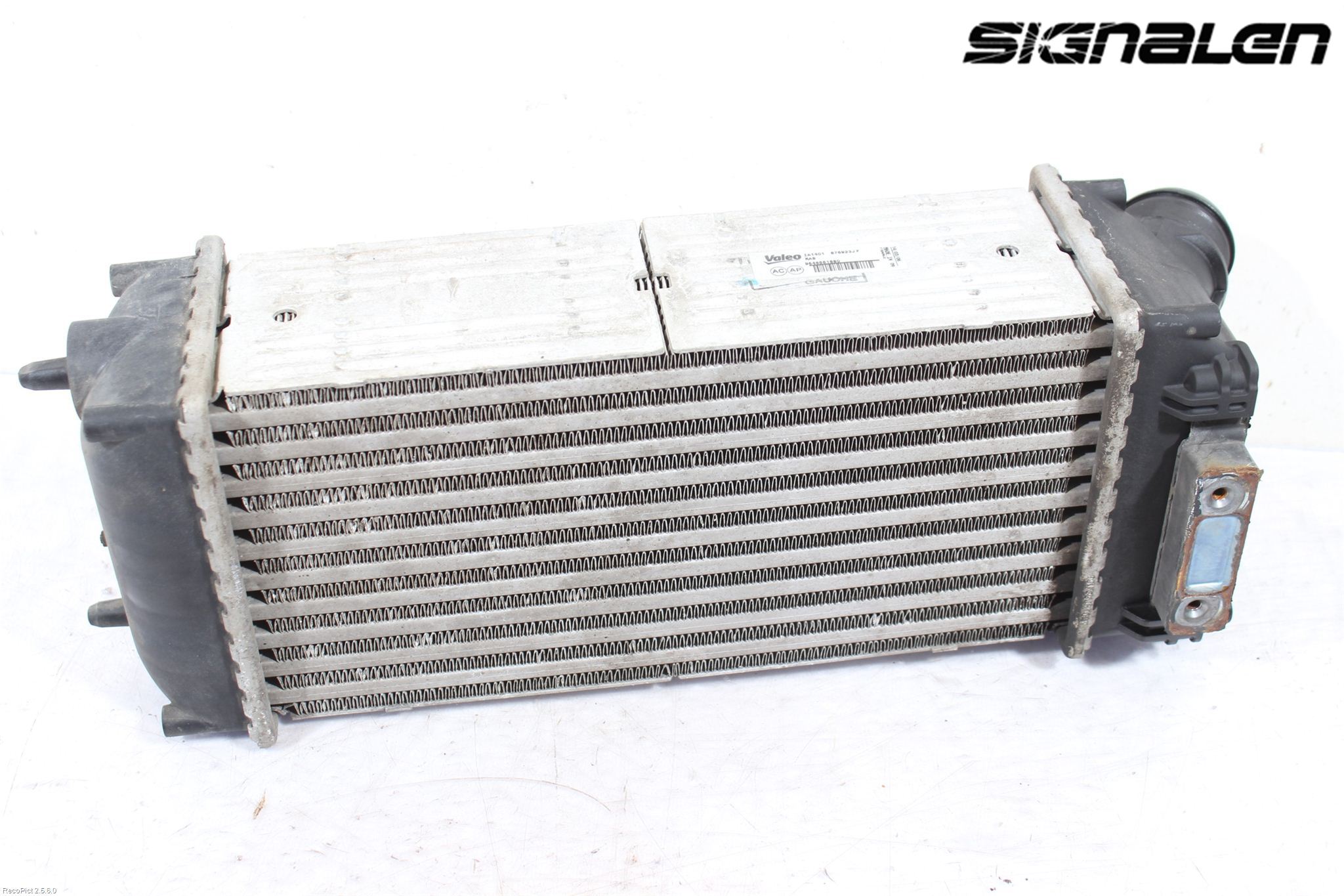 Peugeot 307     05-08 Laddluft-Intercooler Kyl
