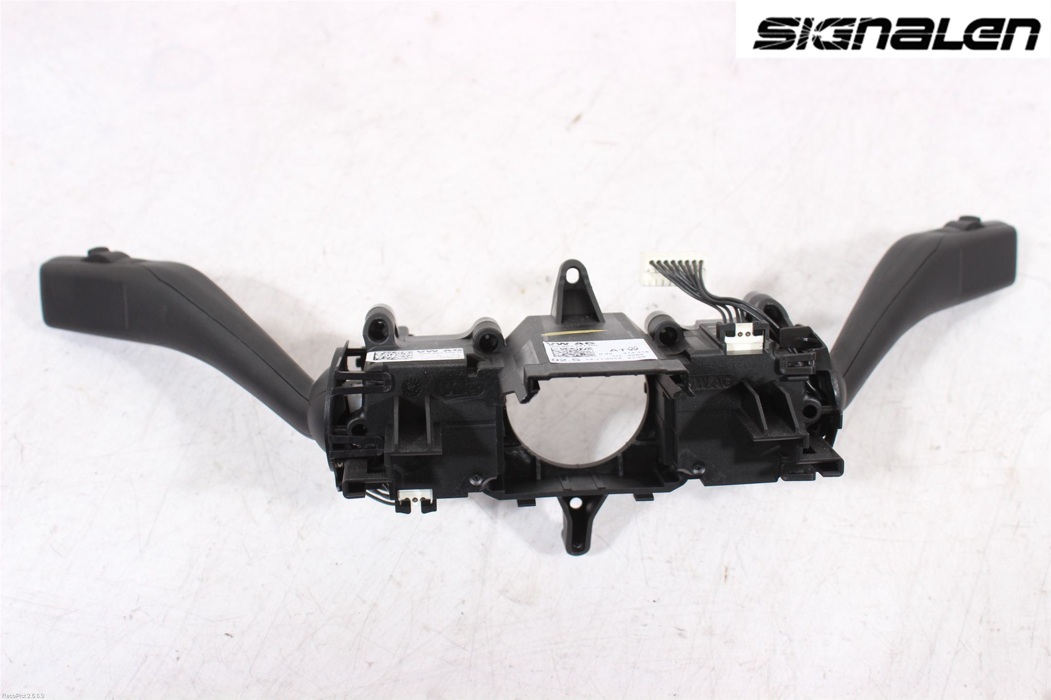 Skoda SUPERB 09-15 Spakcentral