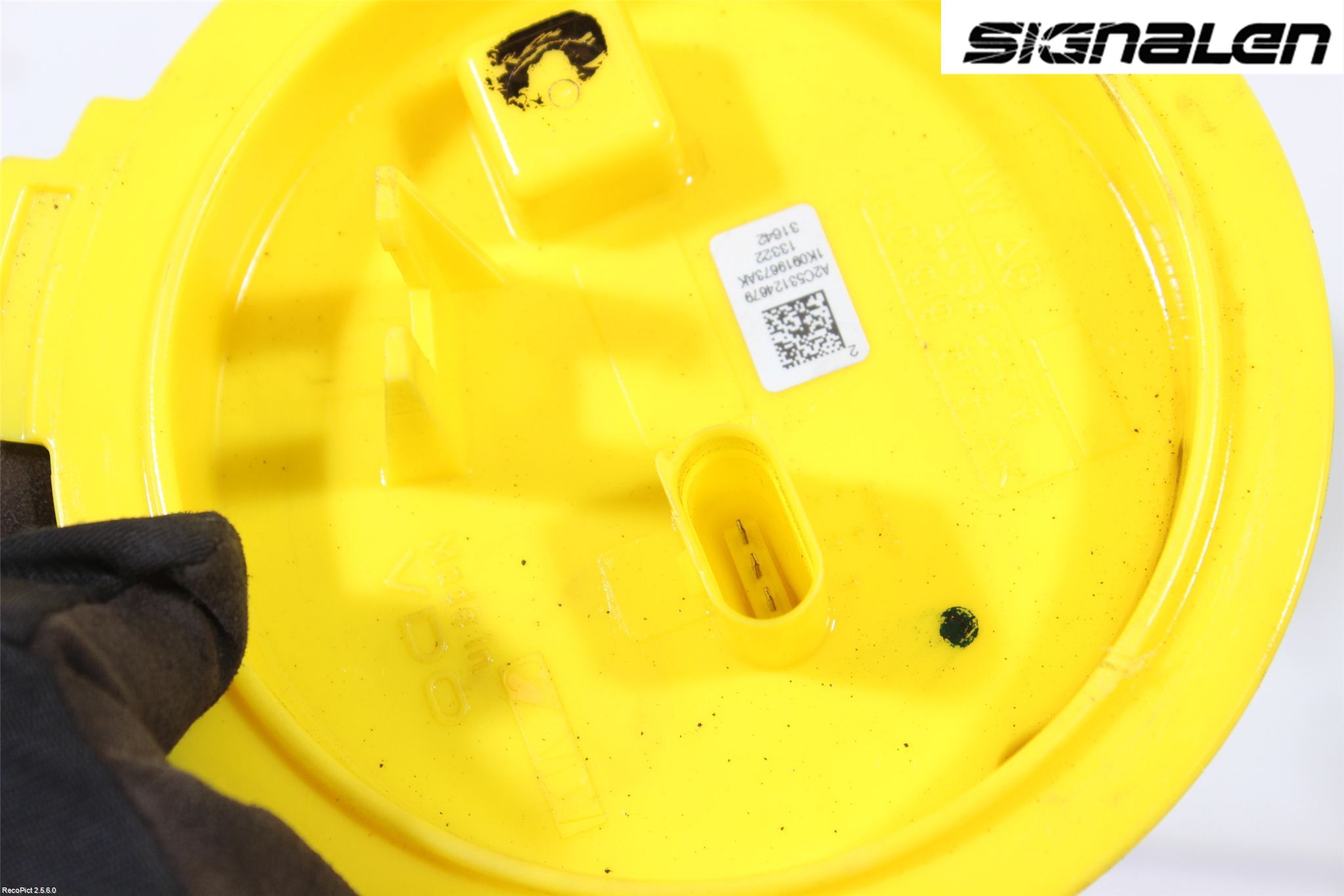 Skoda SUPERB 09-15 Givare Tank