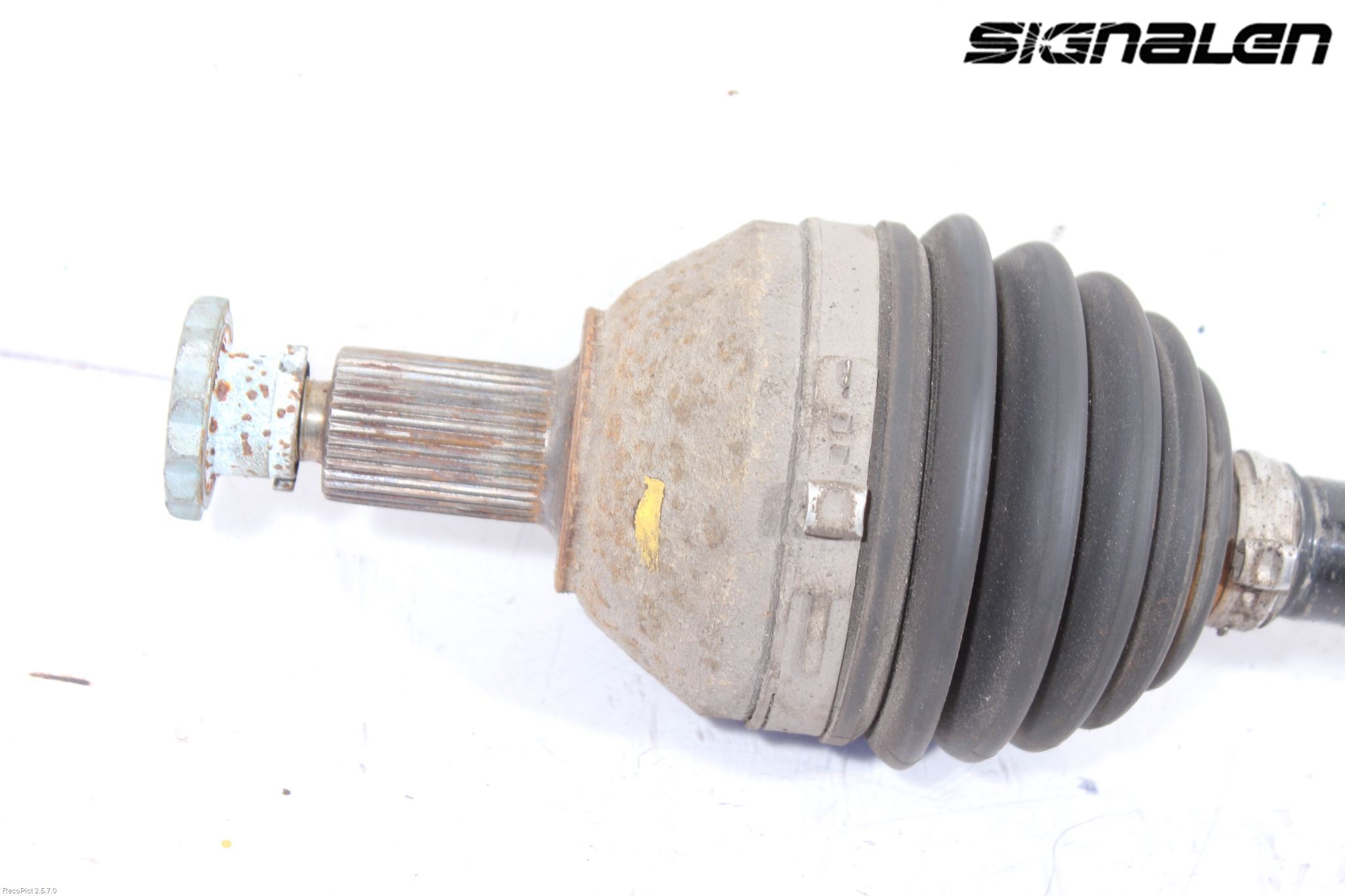 Volkswagen VW POLO 10-17 Drivaxel Fram Vänster