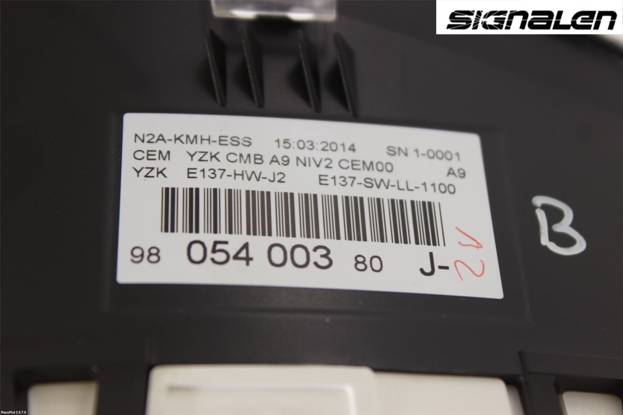 Peugeot 208 12-15 Instrument Komb