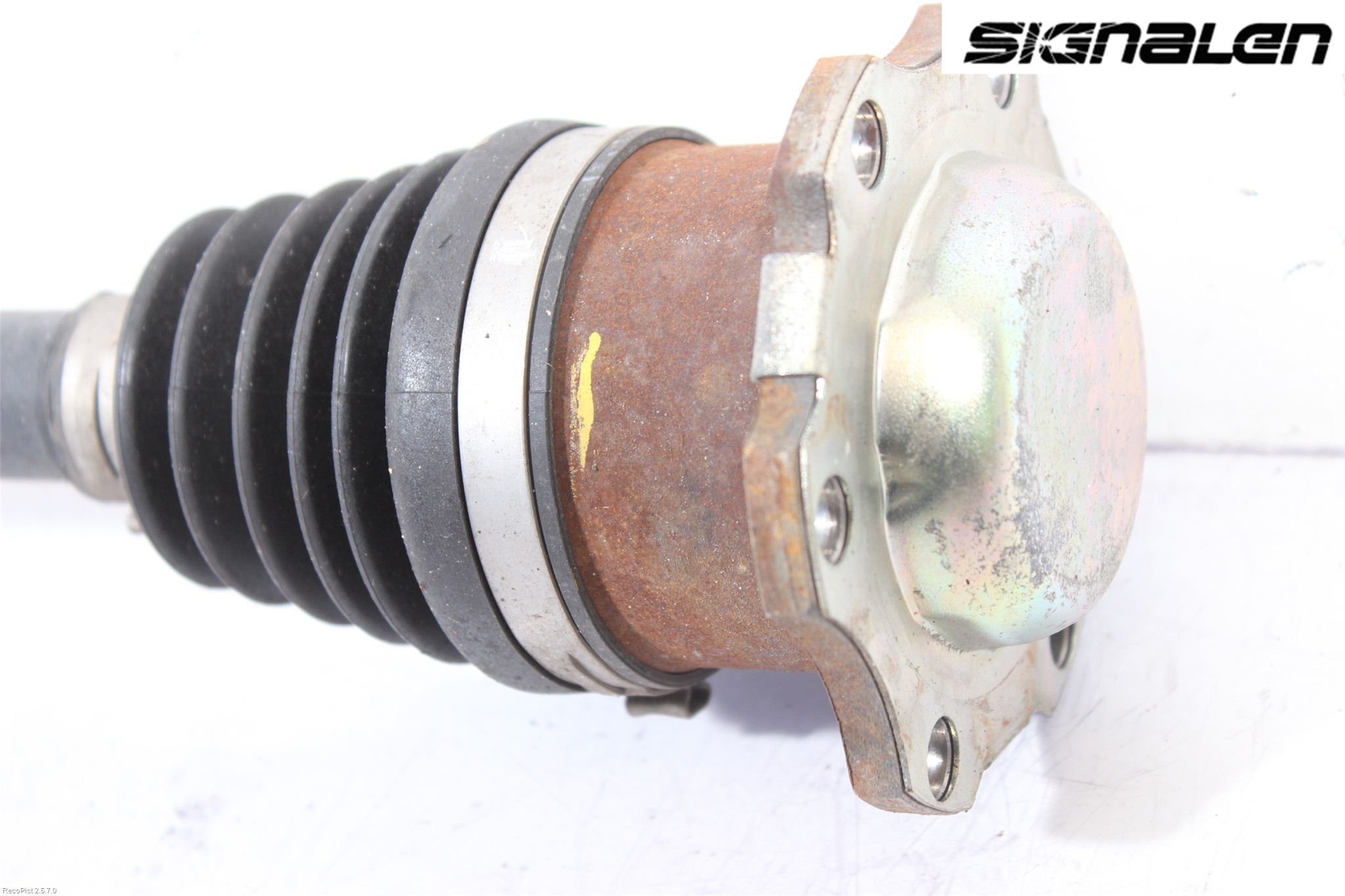 Volkswagen VW POLO 05-09 Drivaxel Fram Vänster