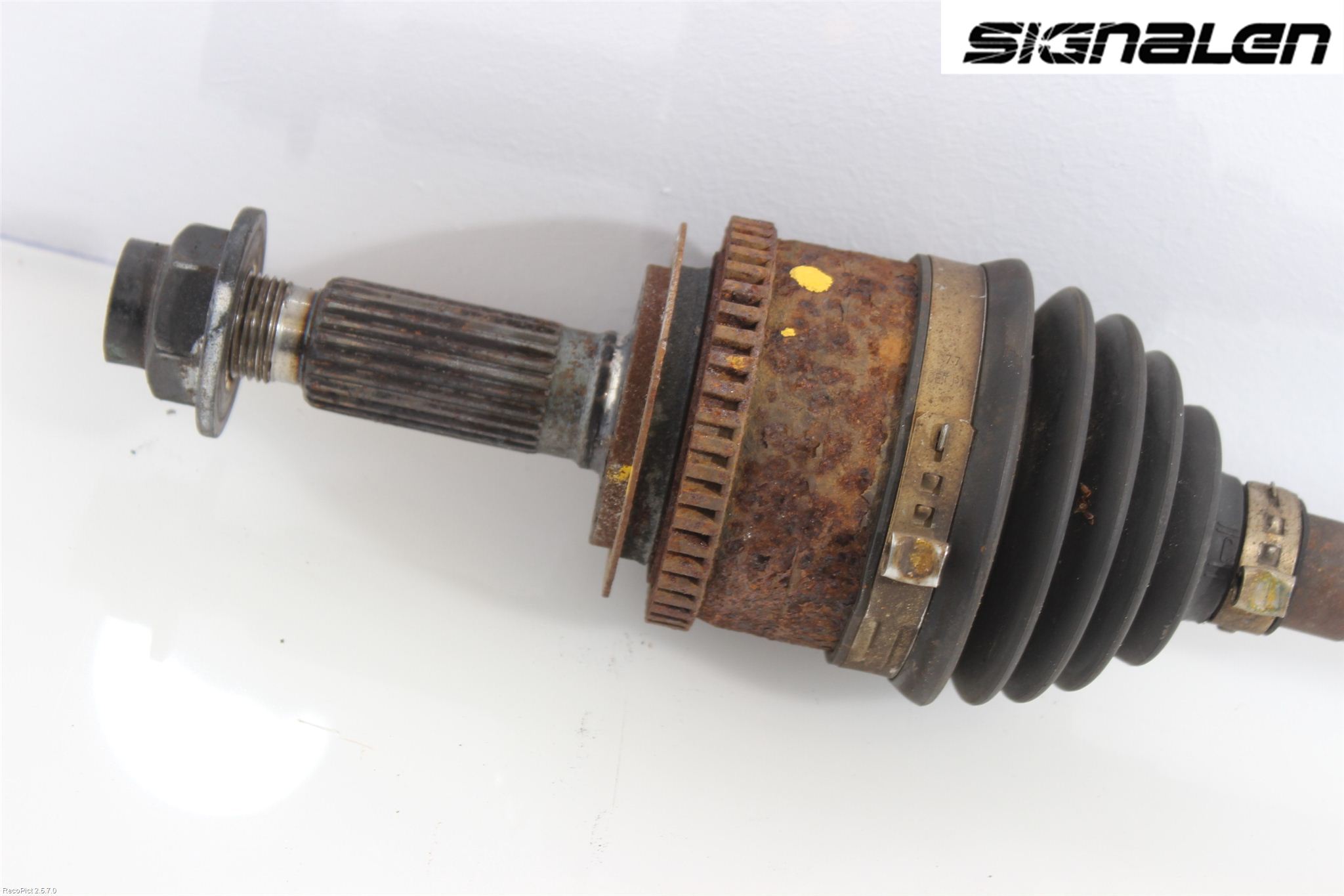 Hyundai i10 PA 08-13 Drivaxel Fram Höger