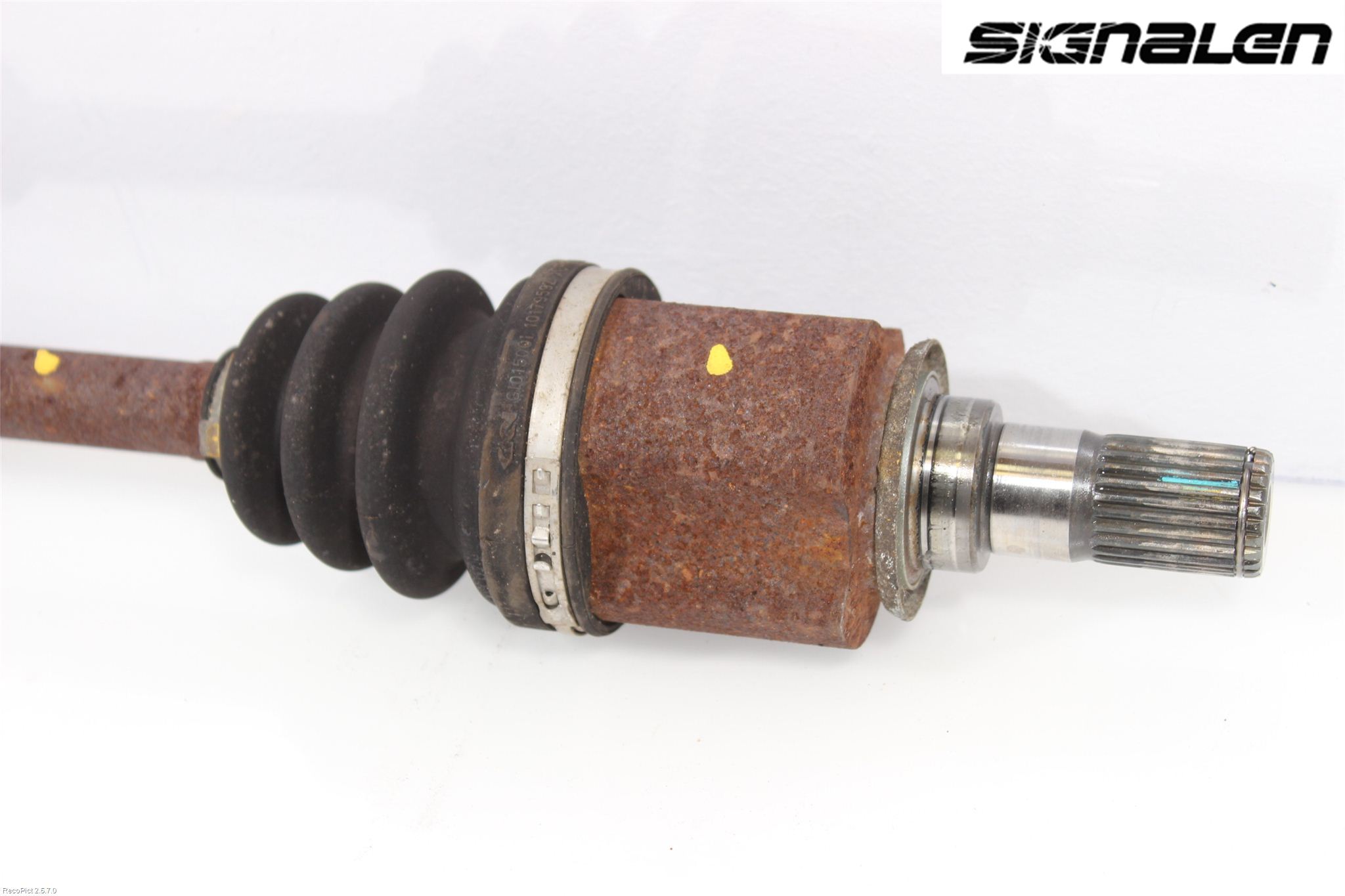 Hyundai i10 PA 08-13 Drivaxel Fram Höger