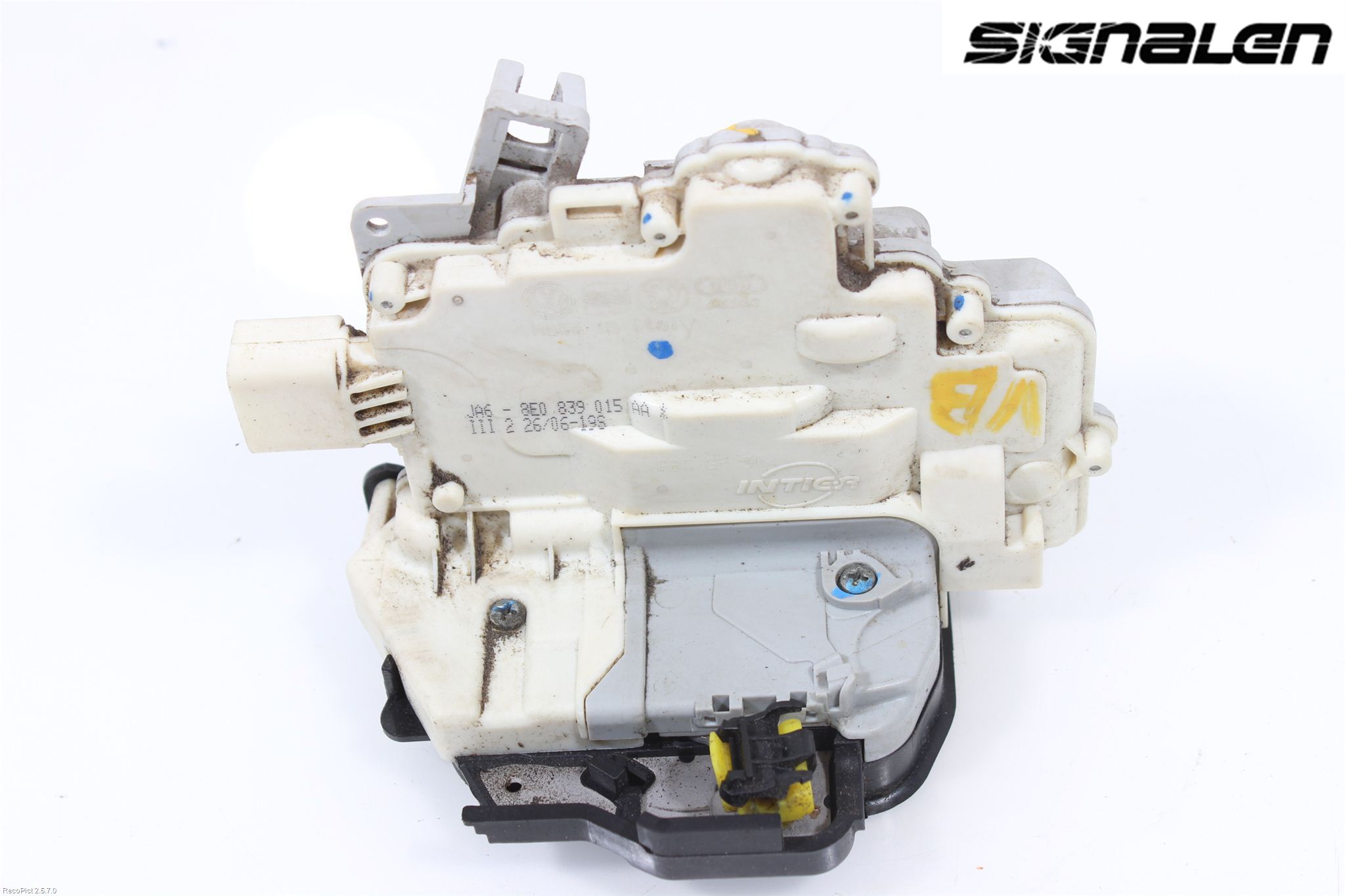 Audi A4/S4 05-07 Låskista-Dörrlås