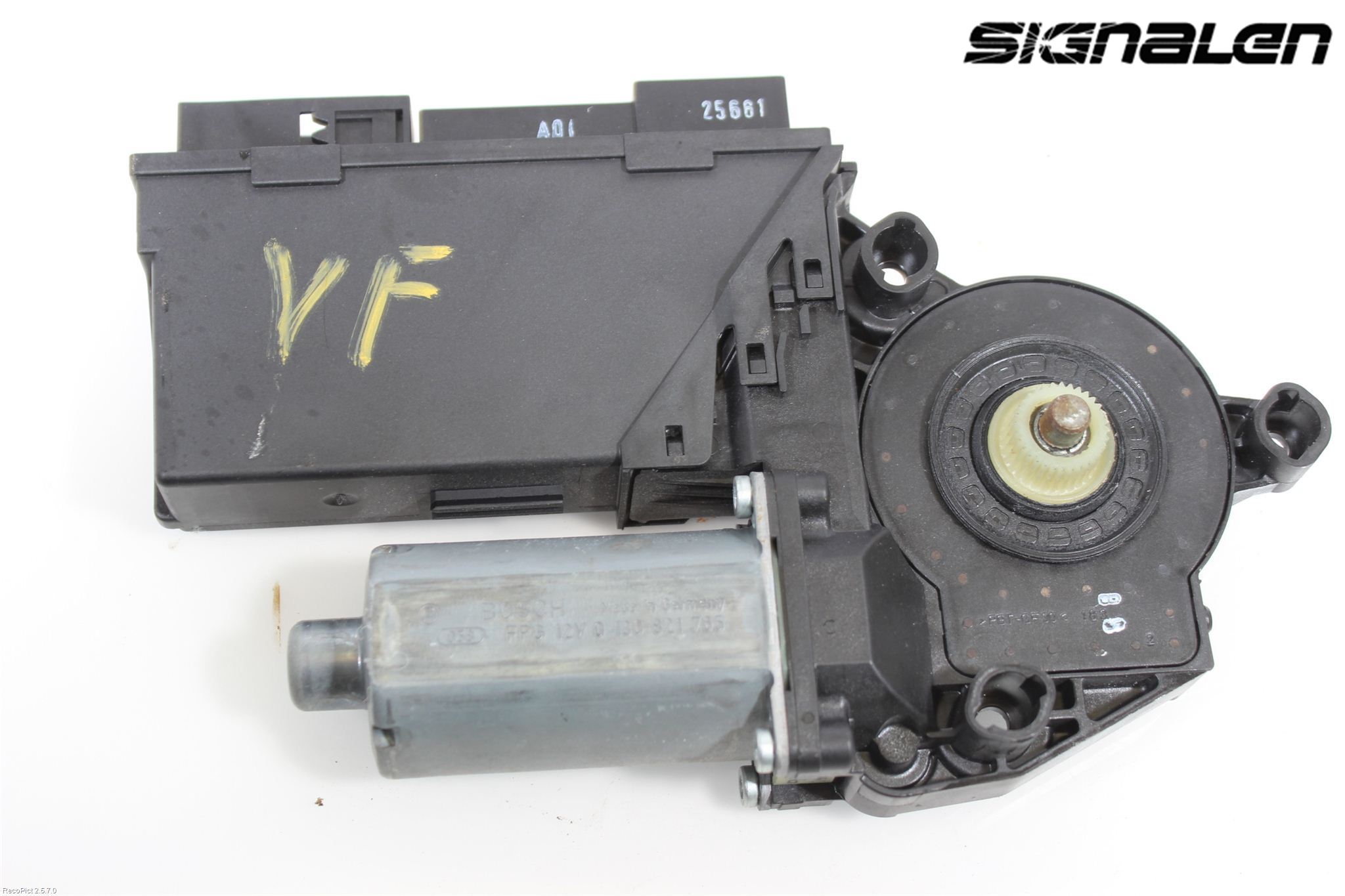 Audi A4/S4 05-07 Fönsterhissmotor