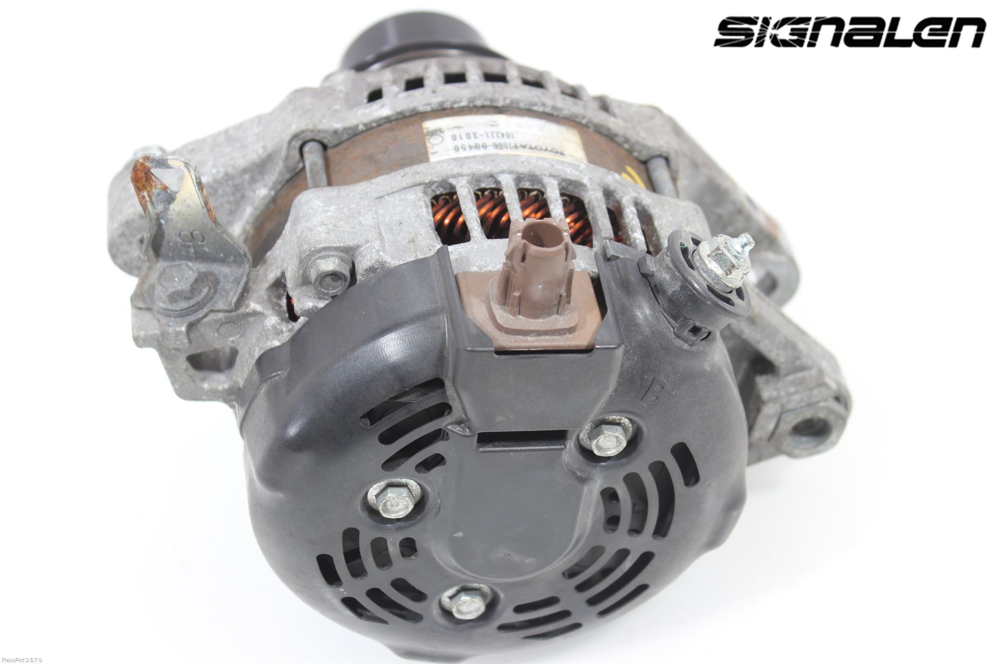 Toyota YARIS XP130 12-14 Generator