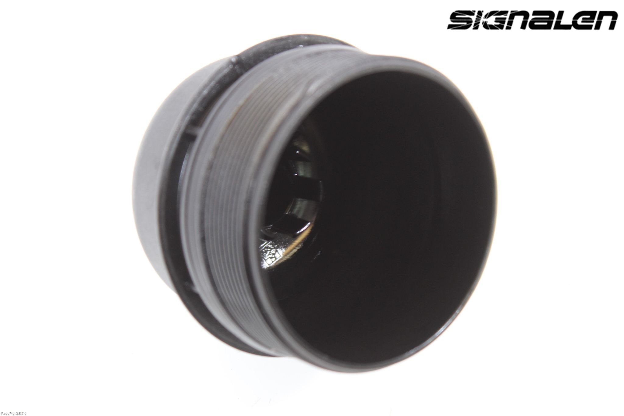 Peugeot 307     05-08 Oljefilterhållare