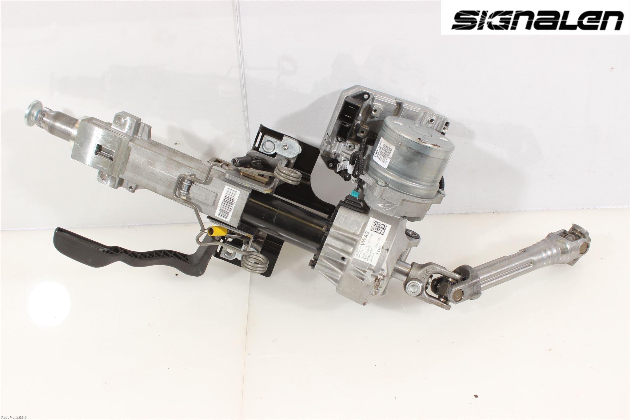 Volkswagen VW POLO 10-17 Rattaxelagg Med Inb Servo