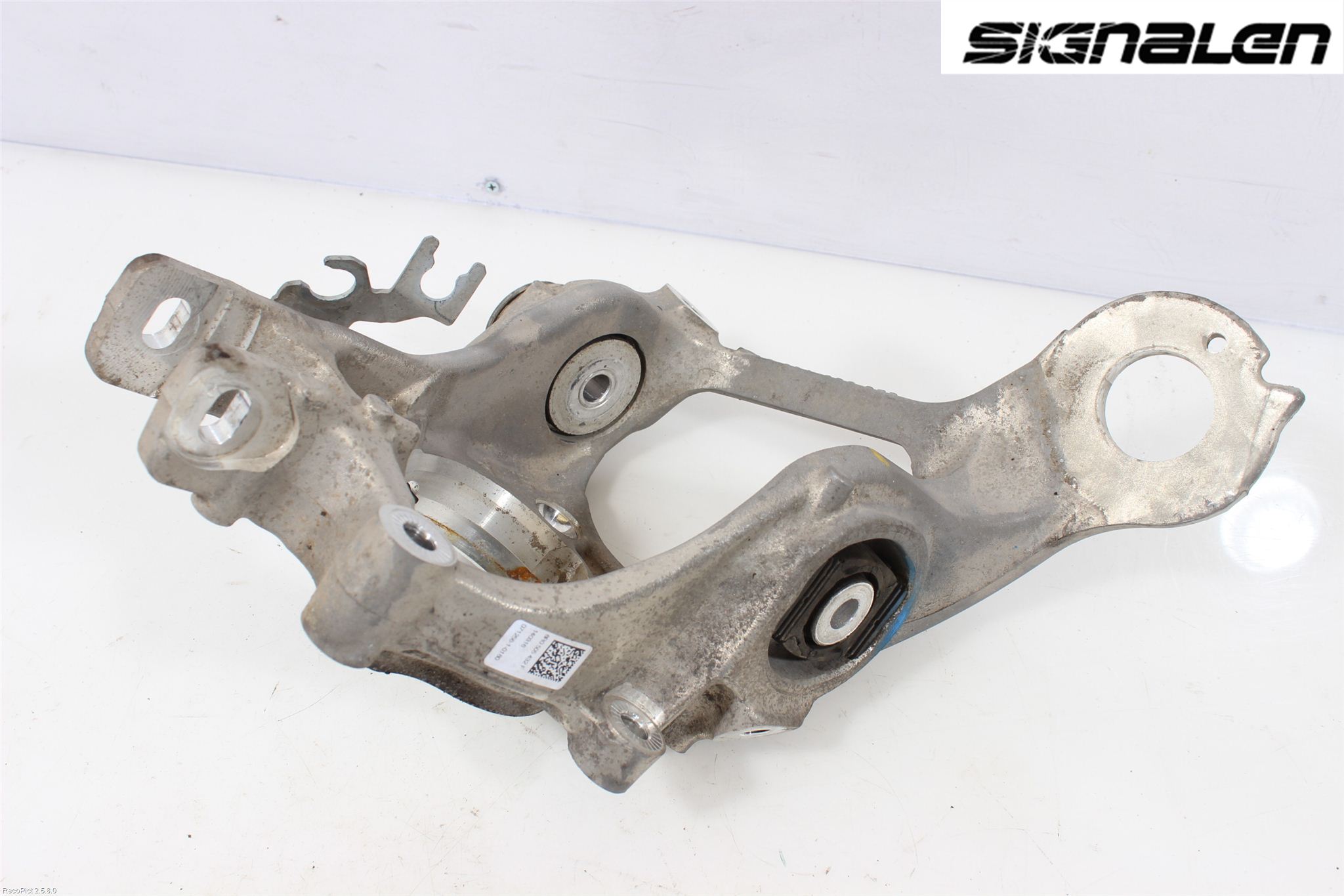 Audi A6 ALLROAD 12-18 Hjullagerhus-Spindel Hö B