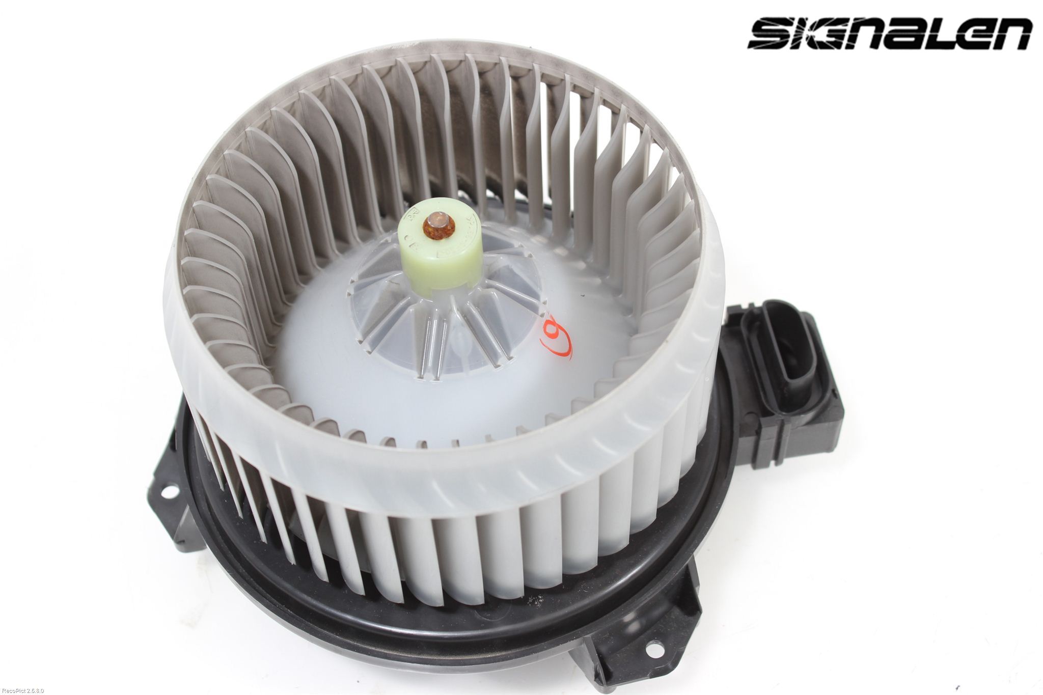 Toyota YARIS XP90 06-11 Värmefläkt