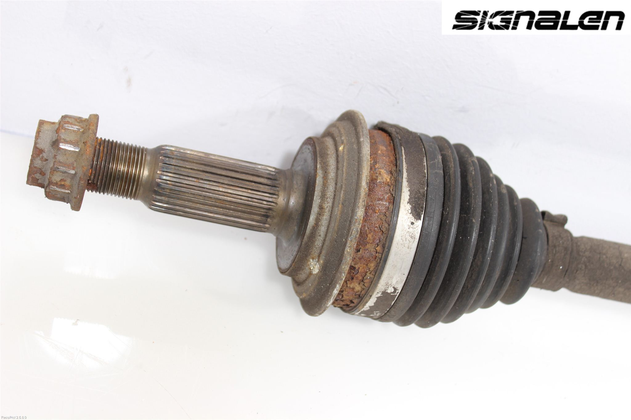 Toyota YARIS XP90 06-11 Drivaxel Fram Höger